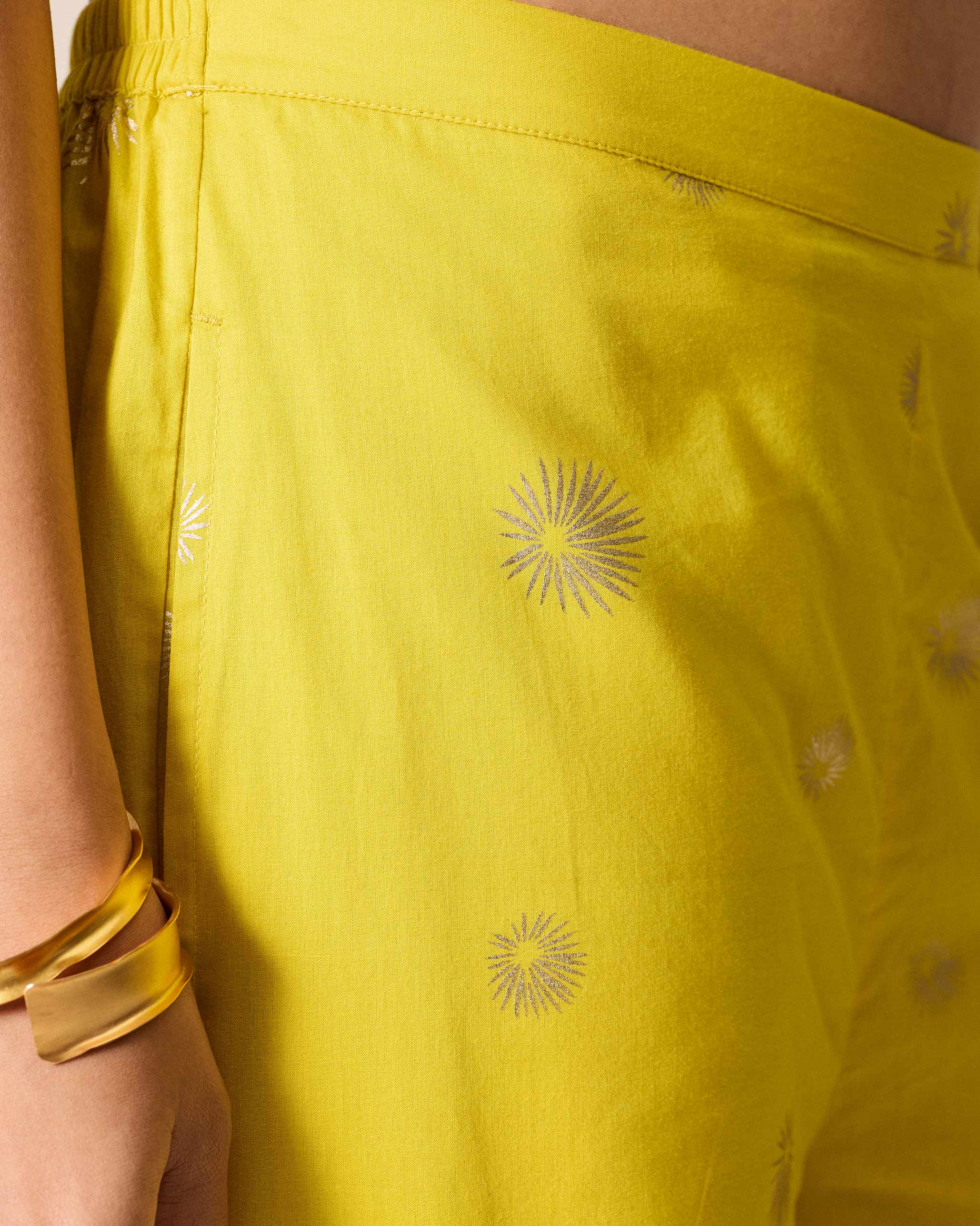 Basic Pyjamas - Chartreuse & Gold Printed