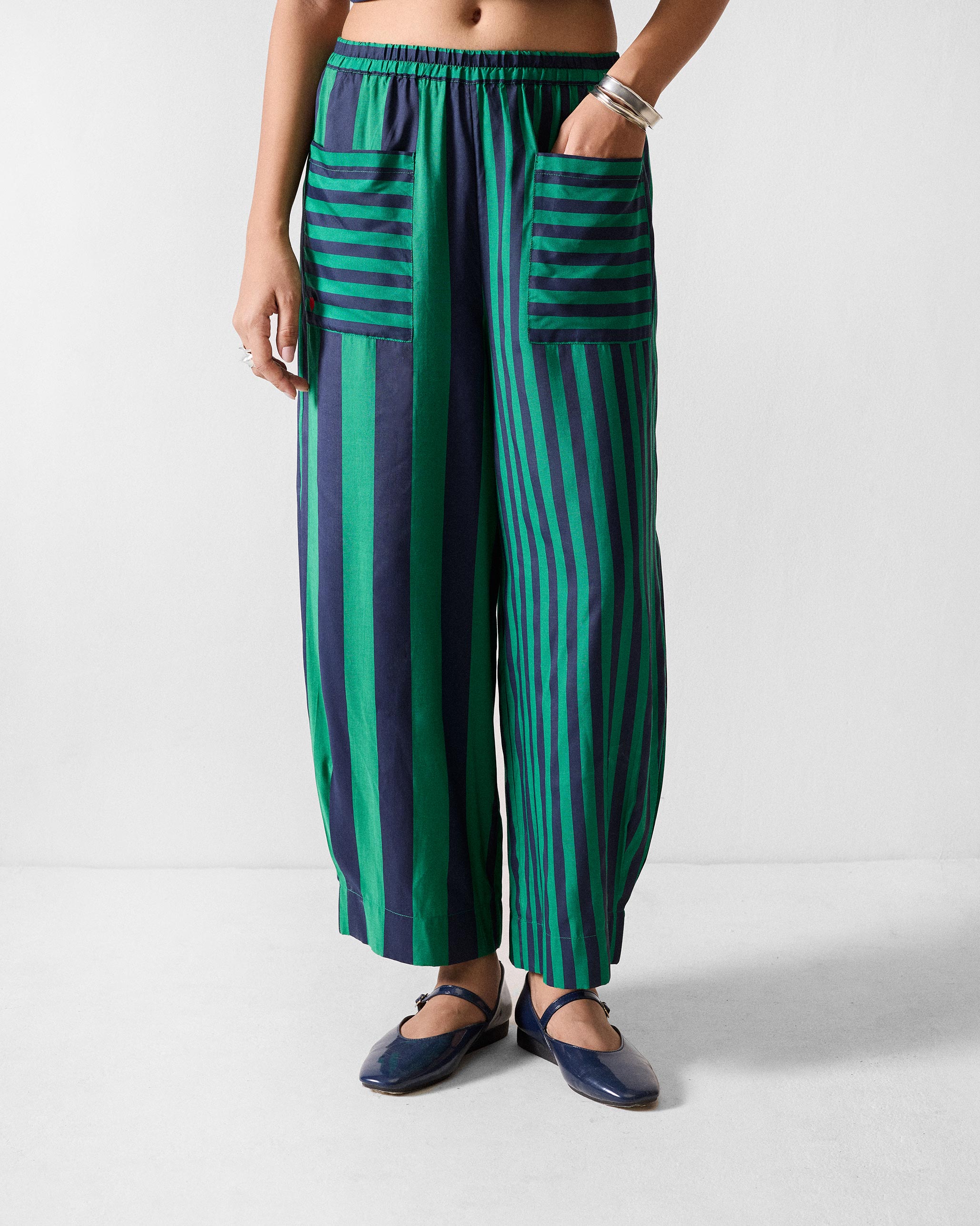 Serene Pants - Navy & Green Printed