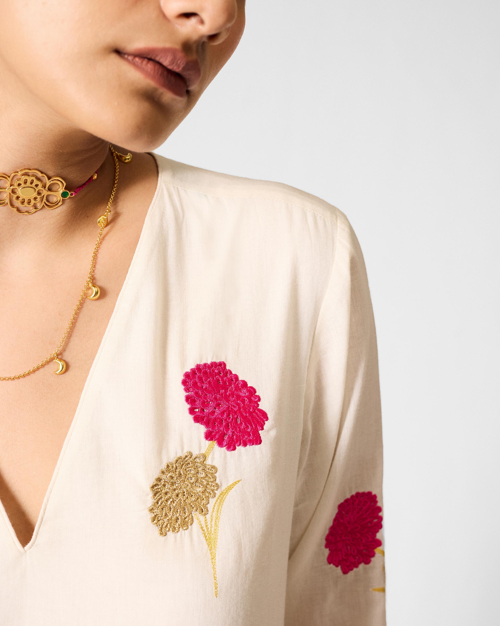 Hampi Kurta - Ivory & Fuchsia Embroidered