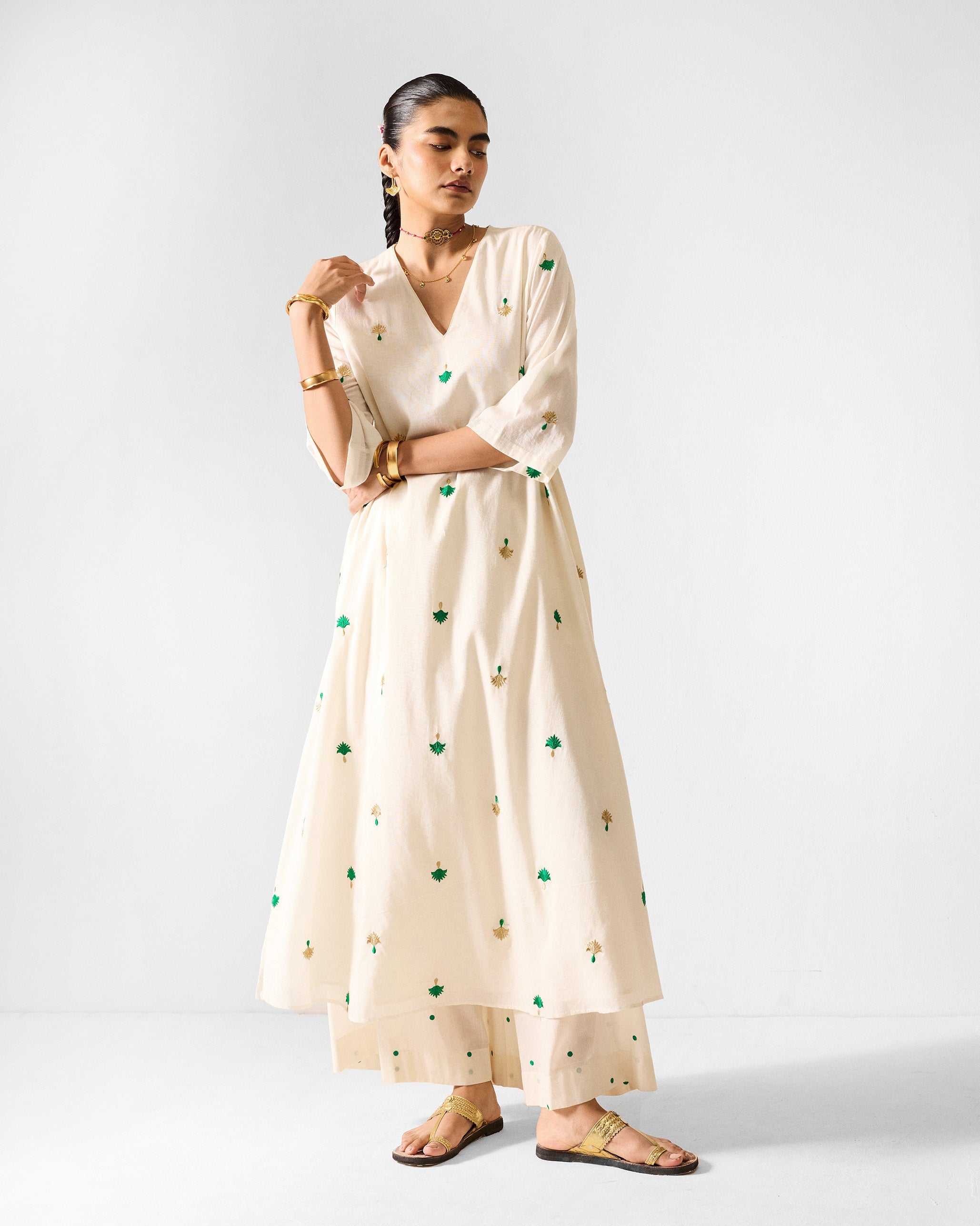 Hampi Kurta - Ivory & Green Embroidered
