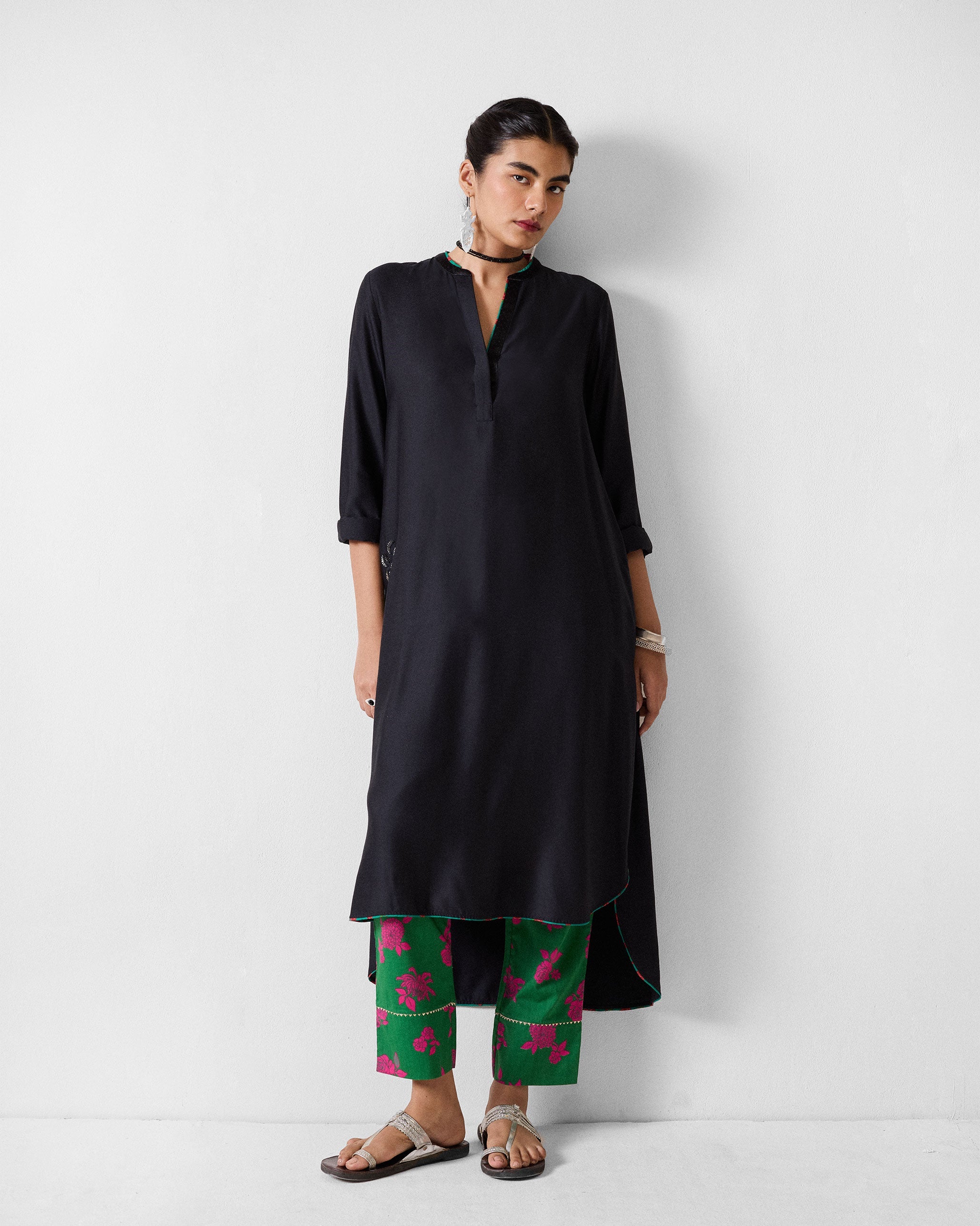 Chaand Kurta - Black