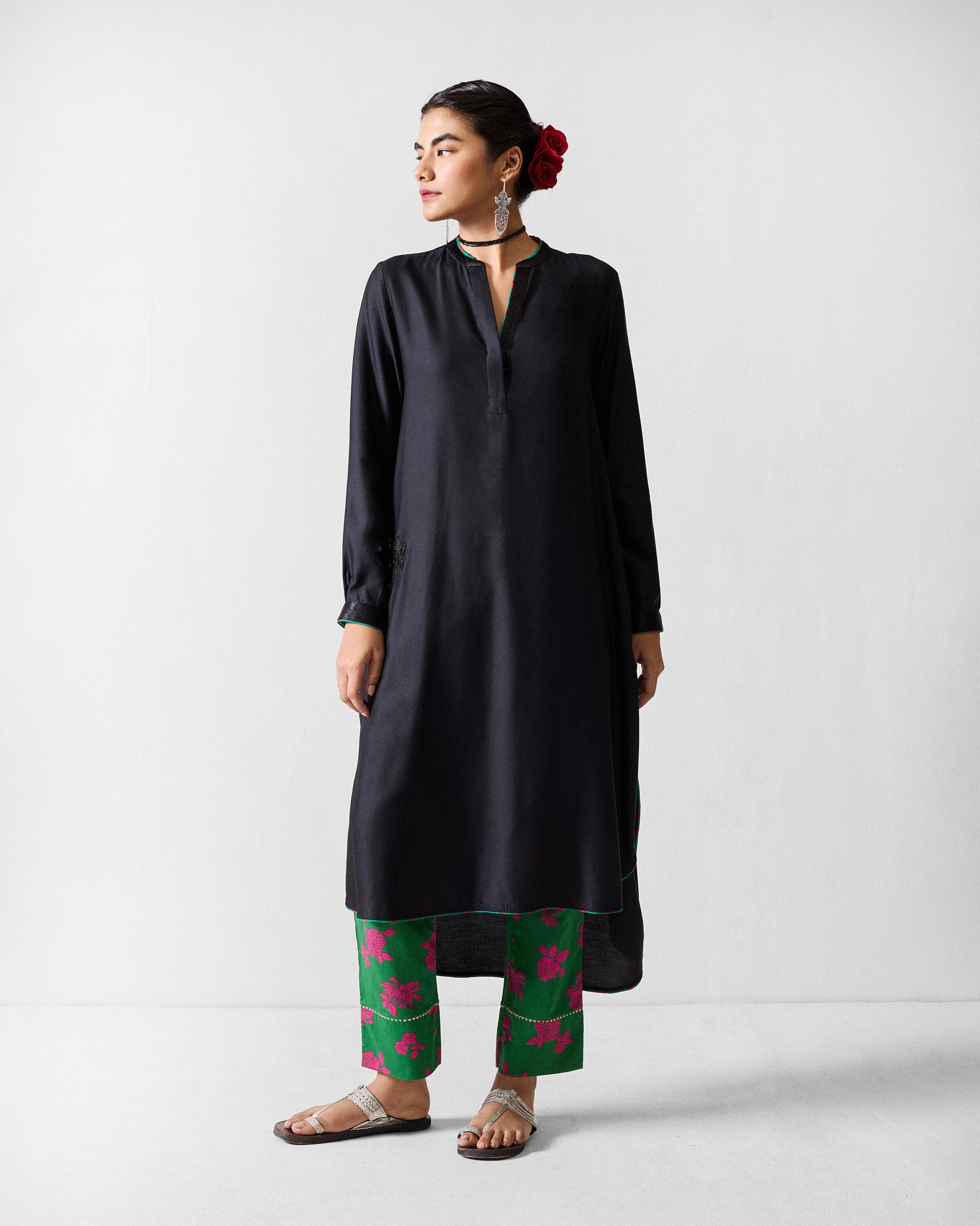 Chaand Kurta - Black