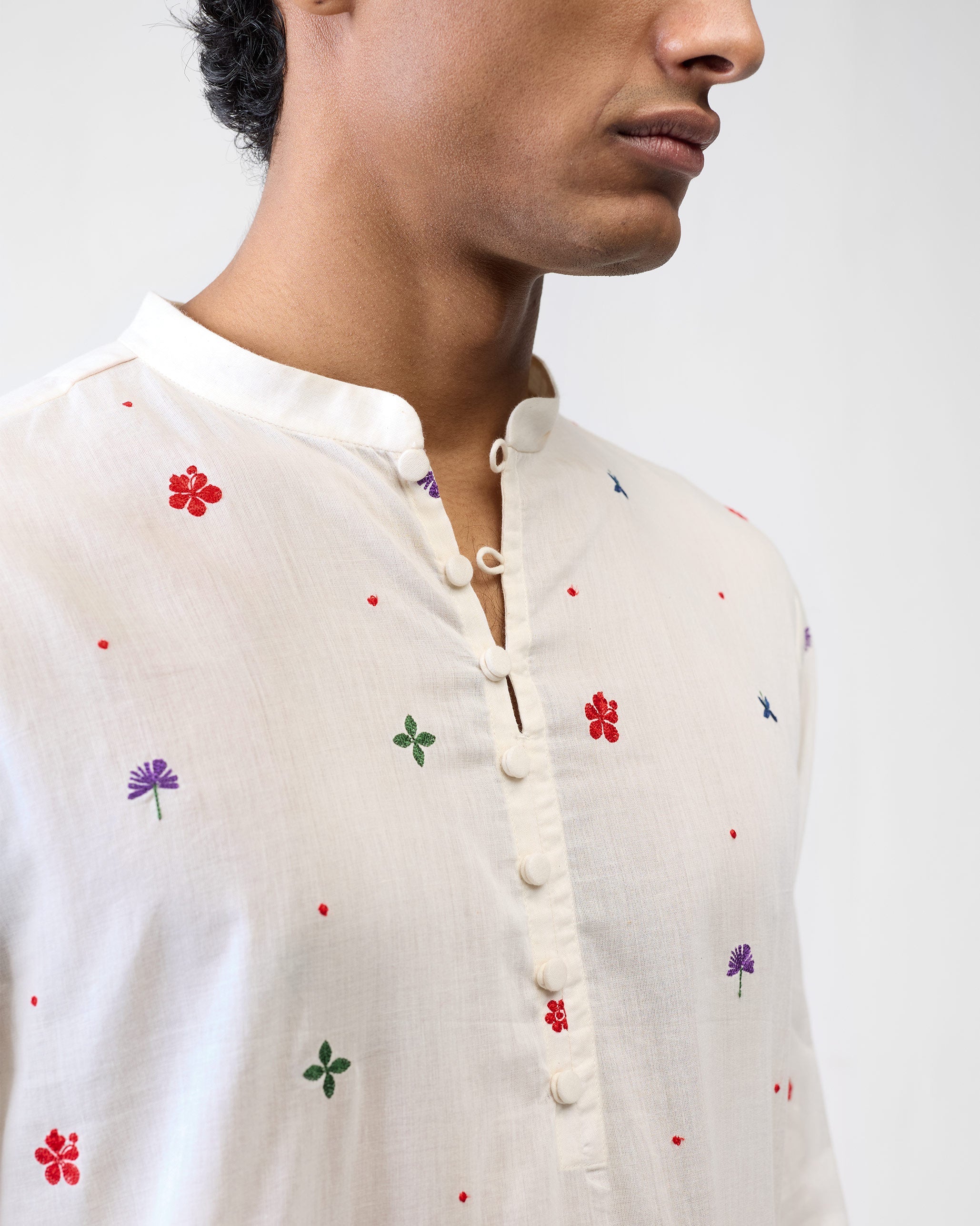 Zenith Kurta - Ivory & Red Embroidered