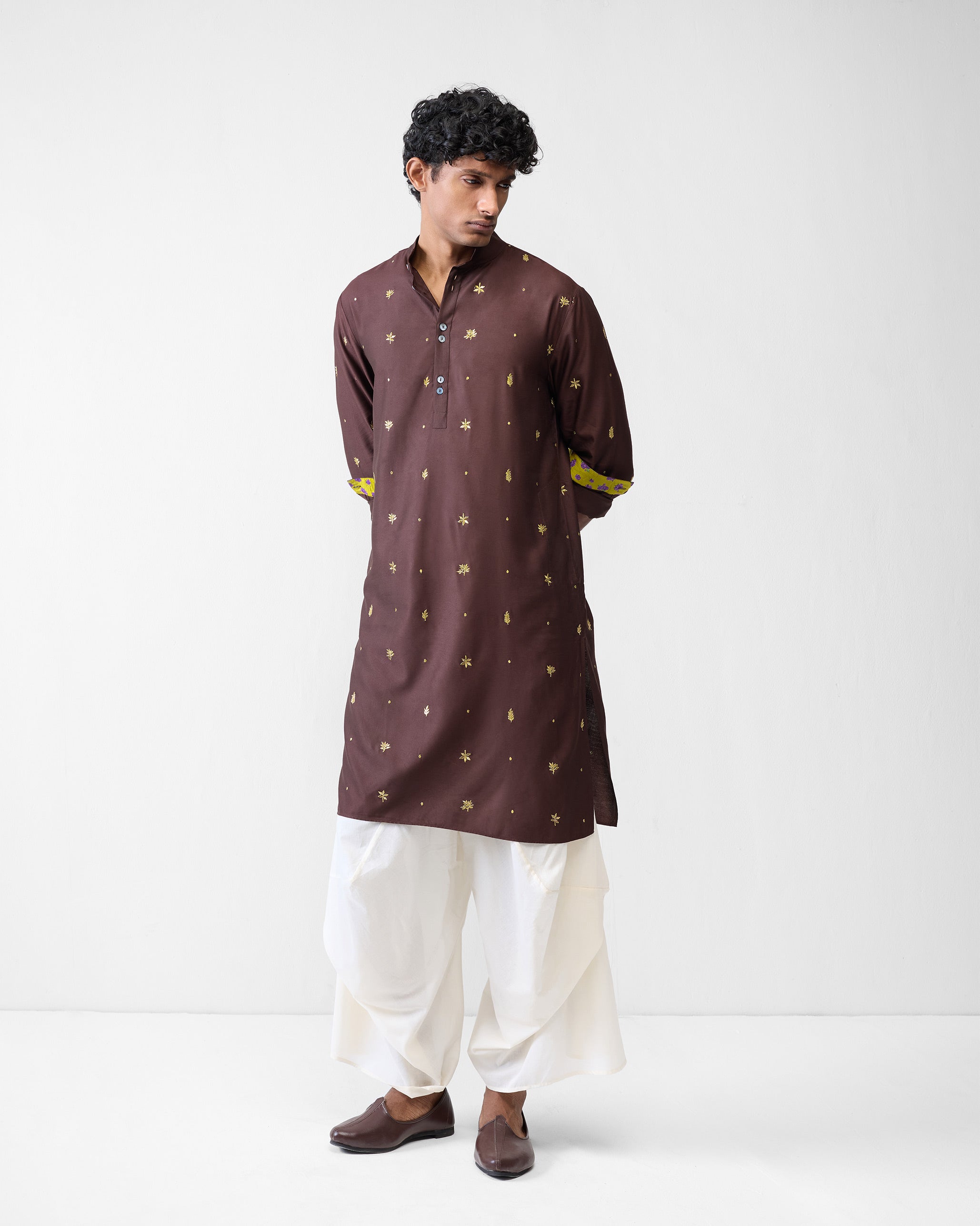 Rey Kurta - Brown Embroidered