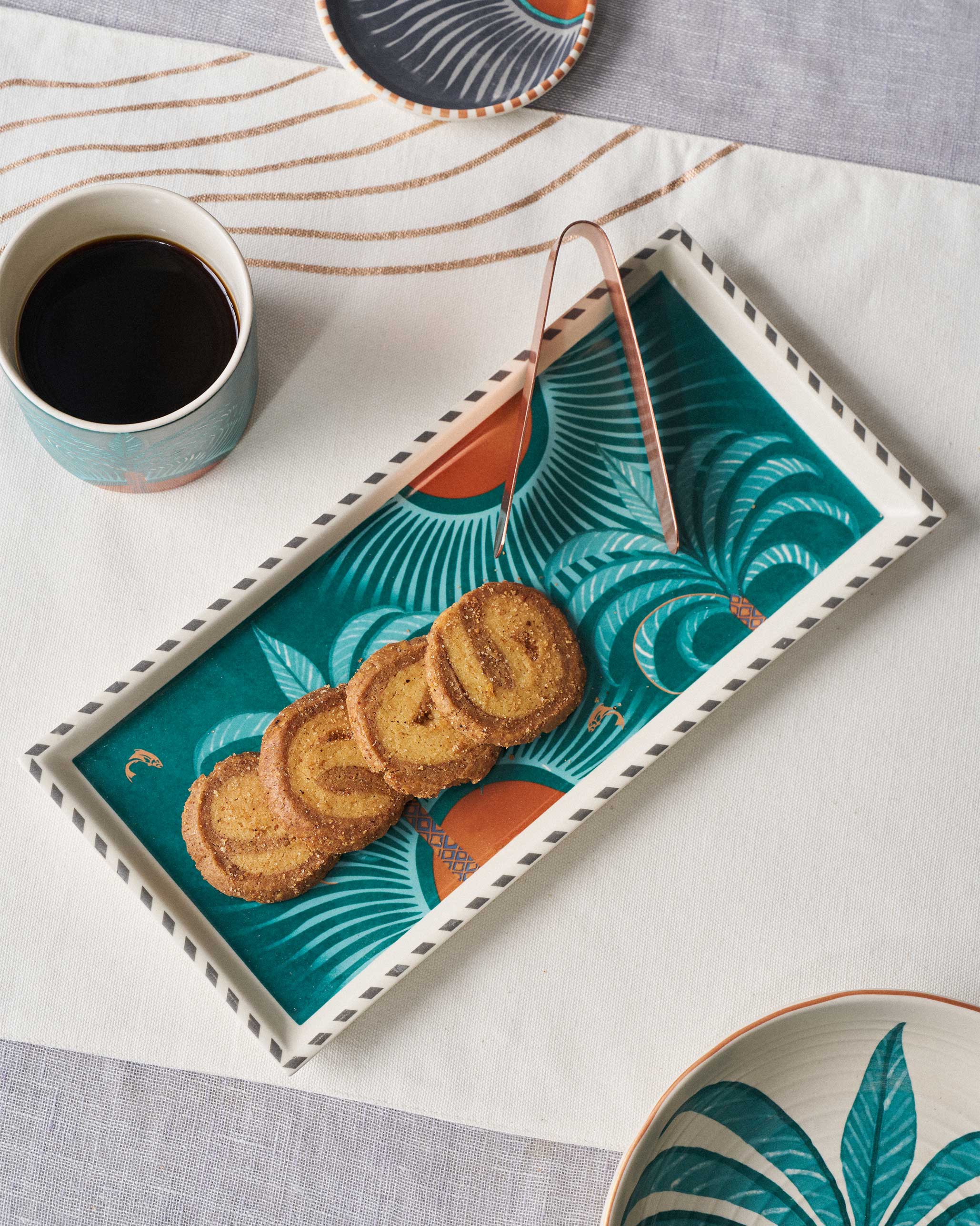 Caden Cookie Tray with Tong - TSSxNB