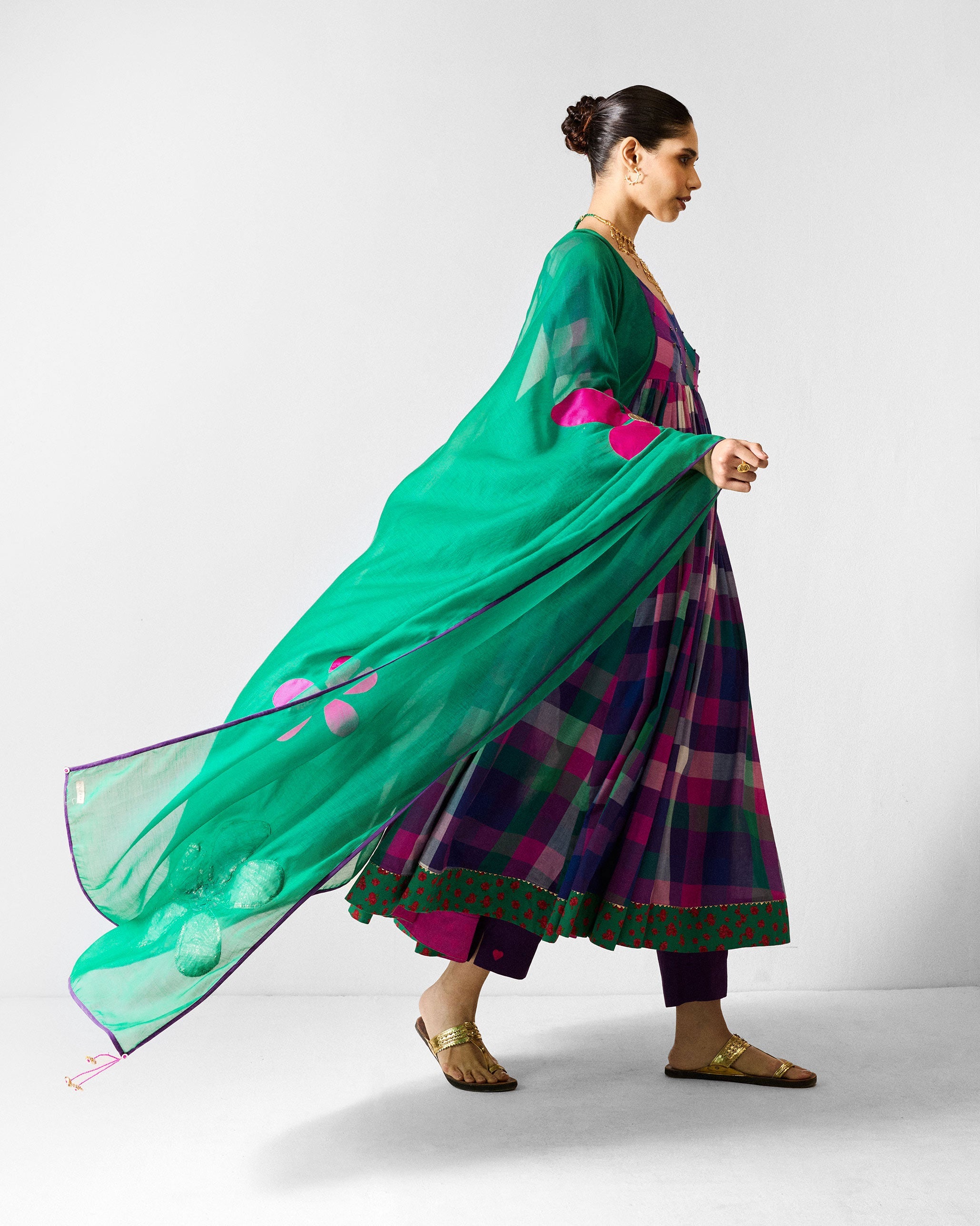 Amara Dupatta - Green & Silver Embridered