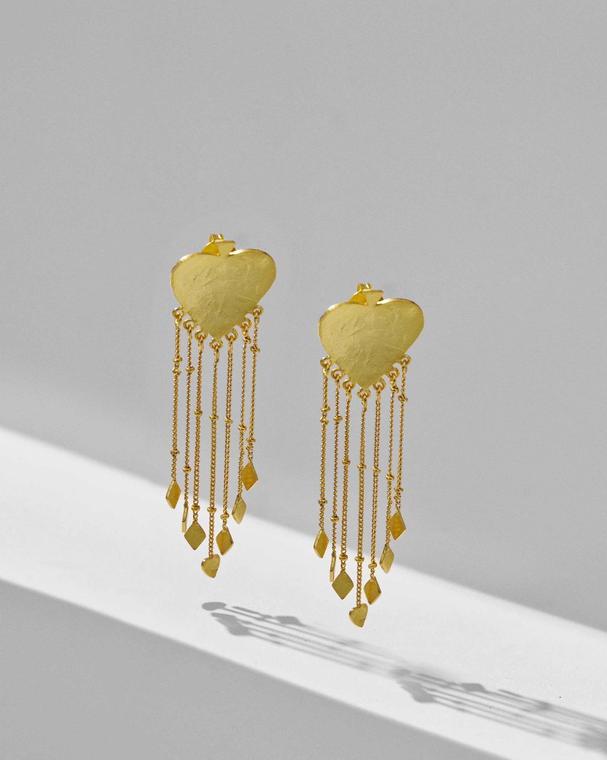 Paan Patta Dangler - Gold