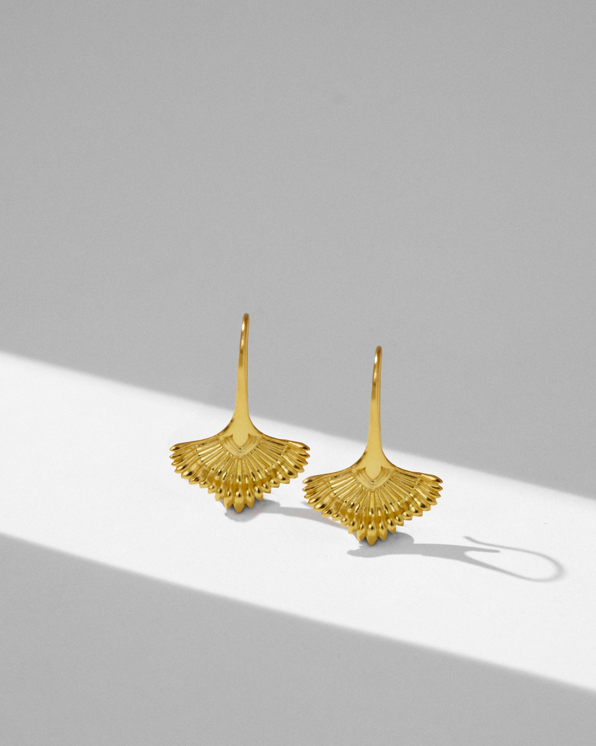 Festive Palm Danglers - Gold