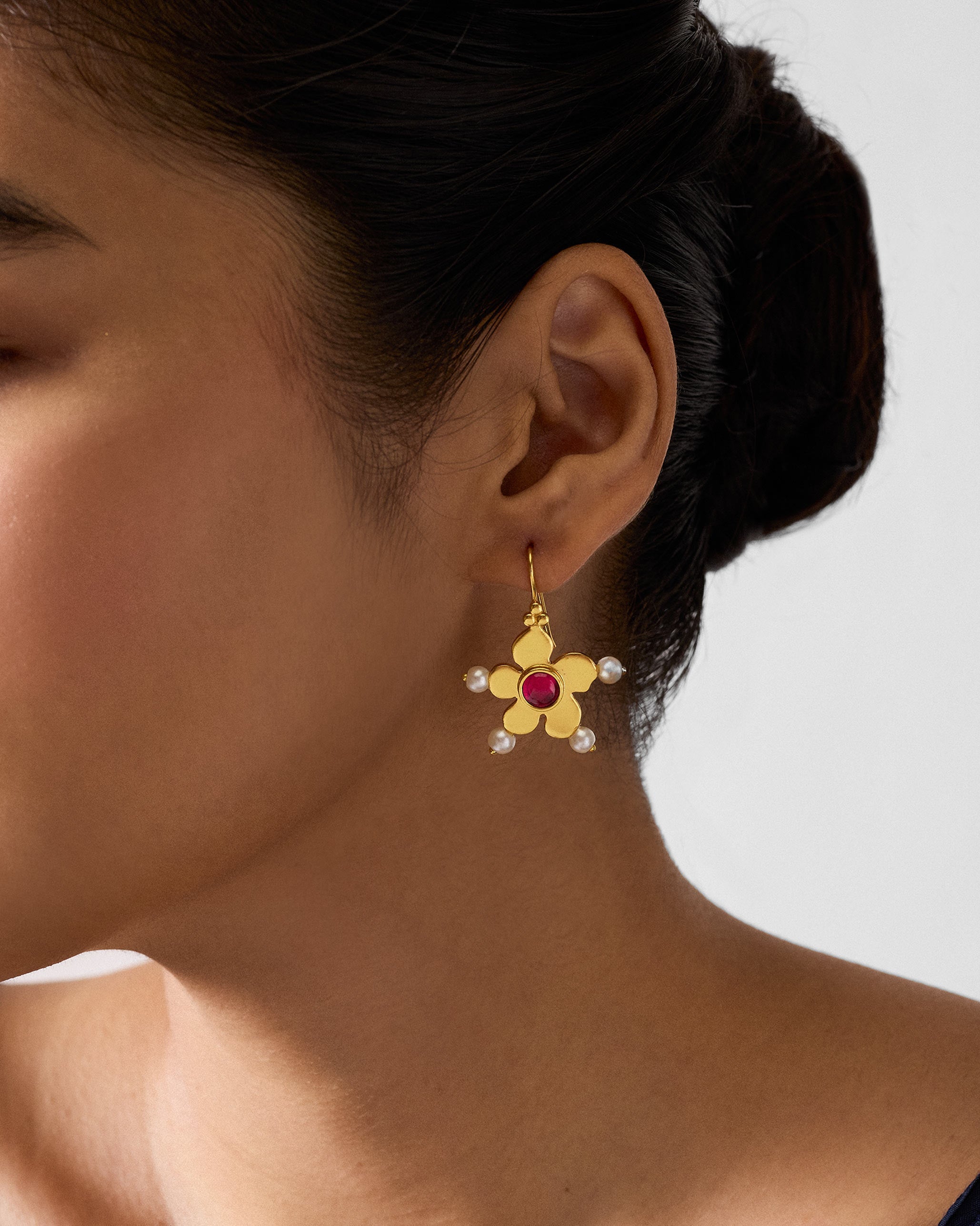 Mini Cutie Earrings - Gold