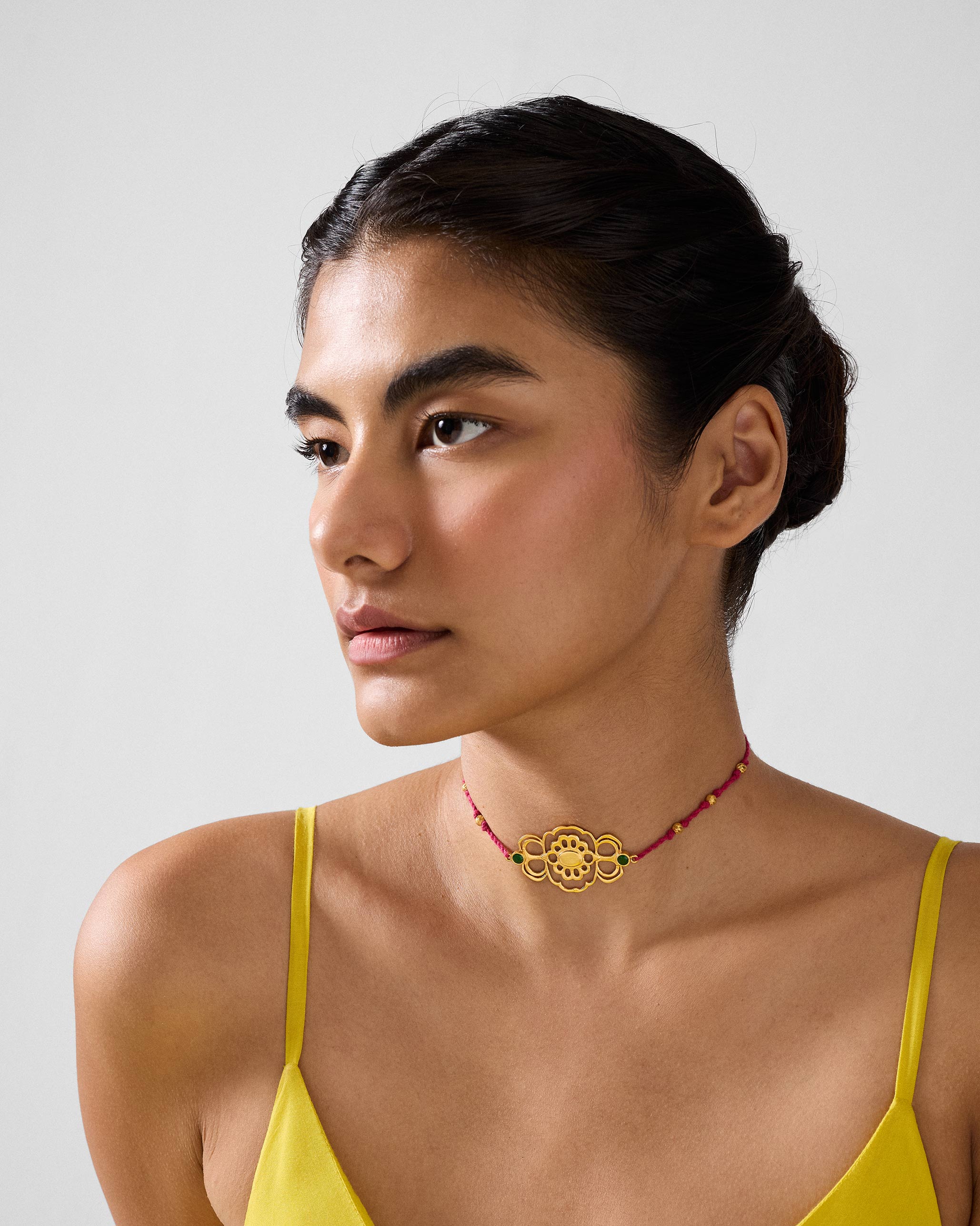 Titli Choker - Gold
