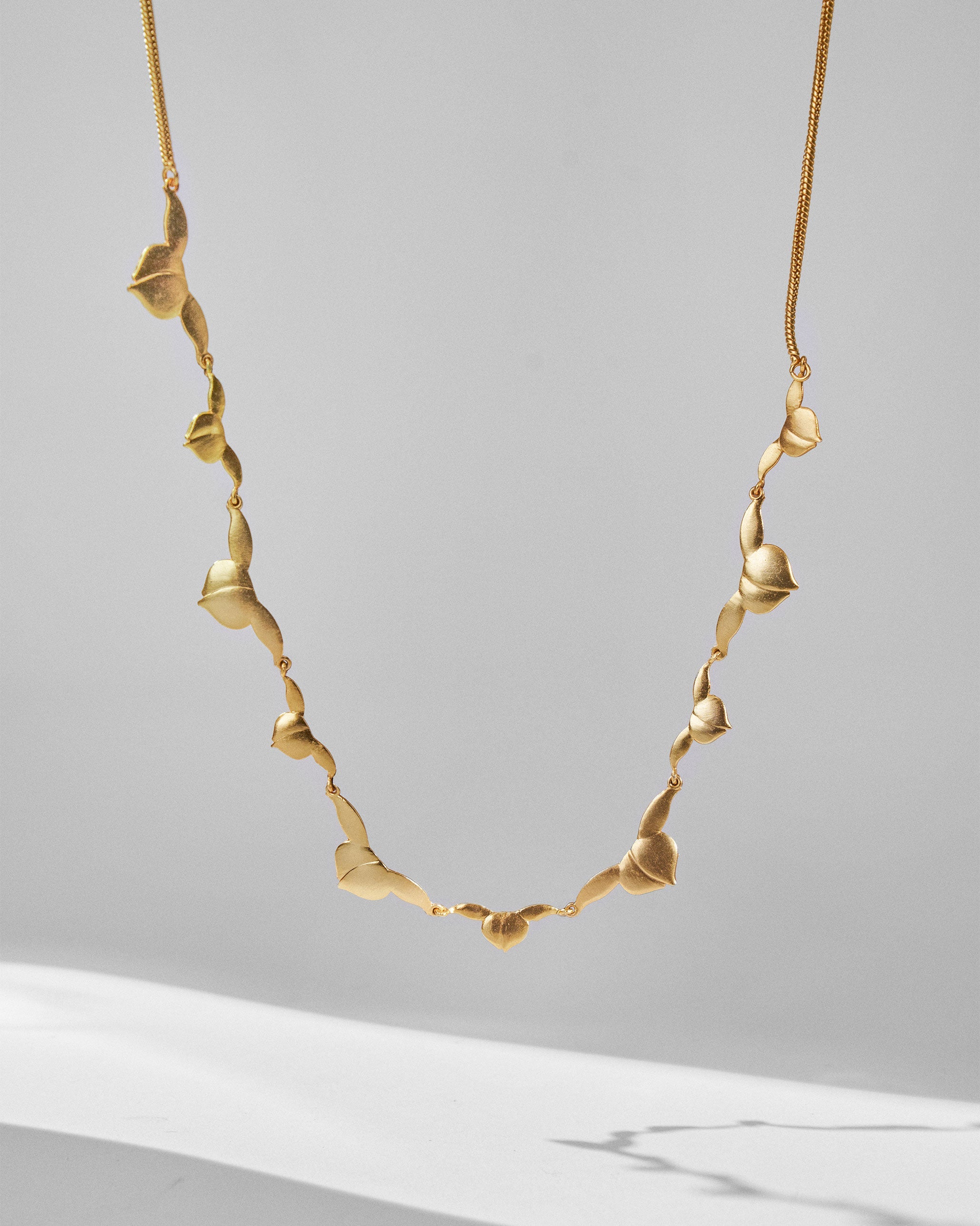 Kamal Haar Necklace - Gold
