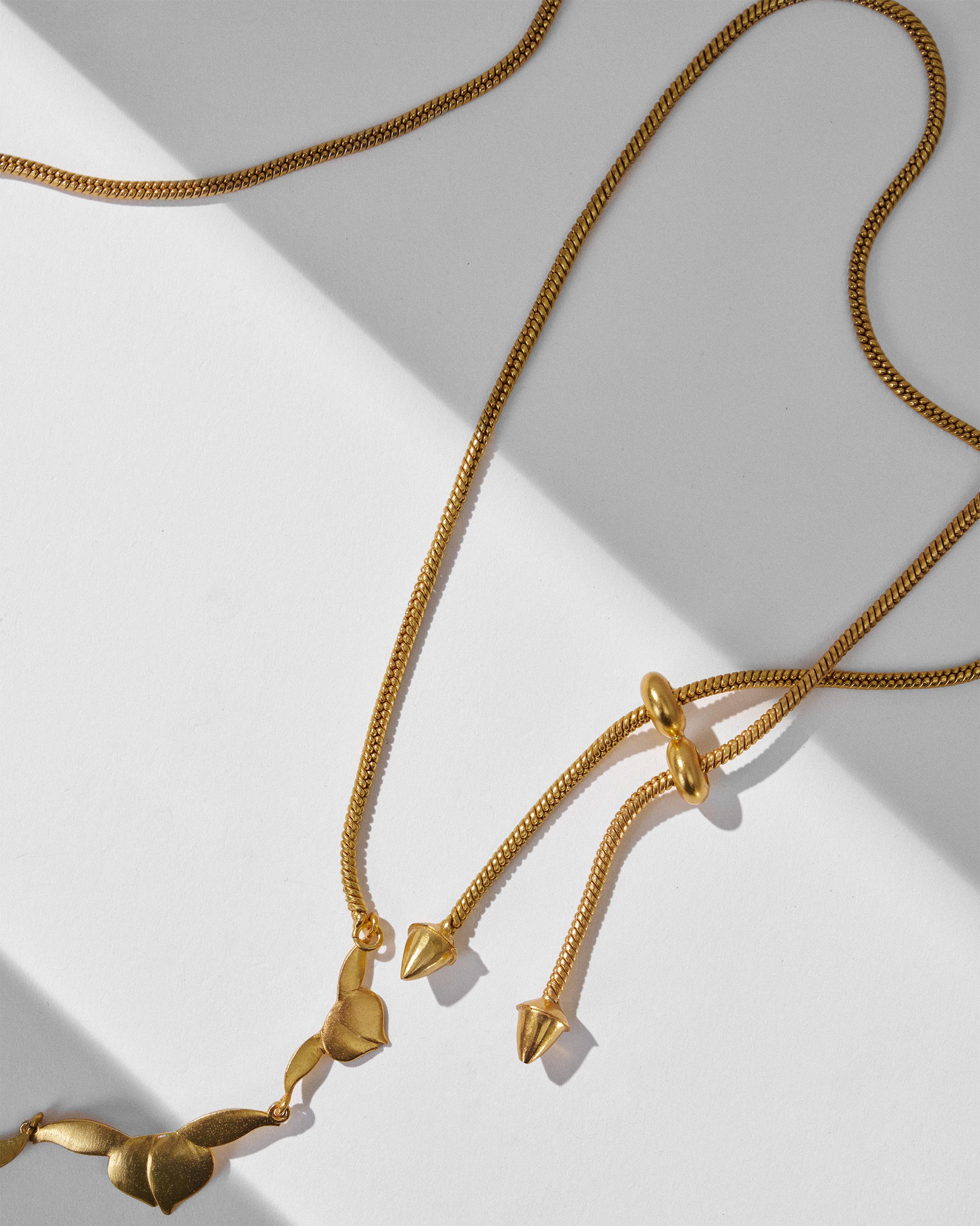 Kamal Haar Necklace - Gold