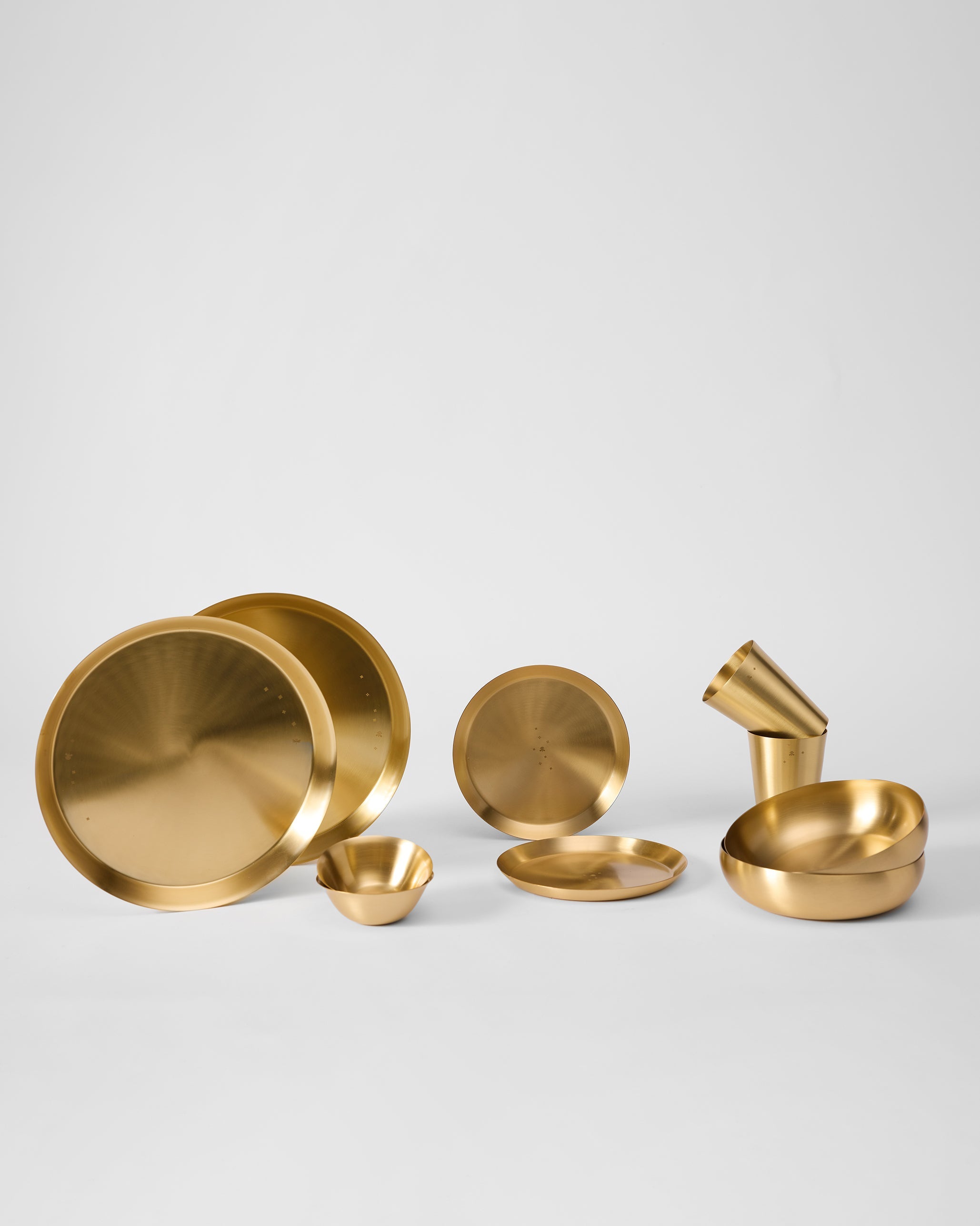 Madhu Dinner Gift Set