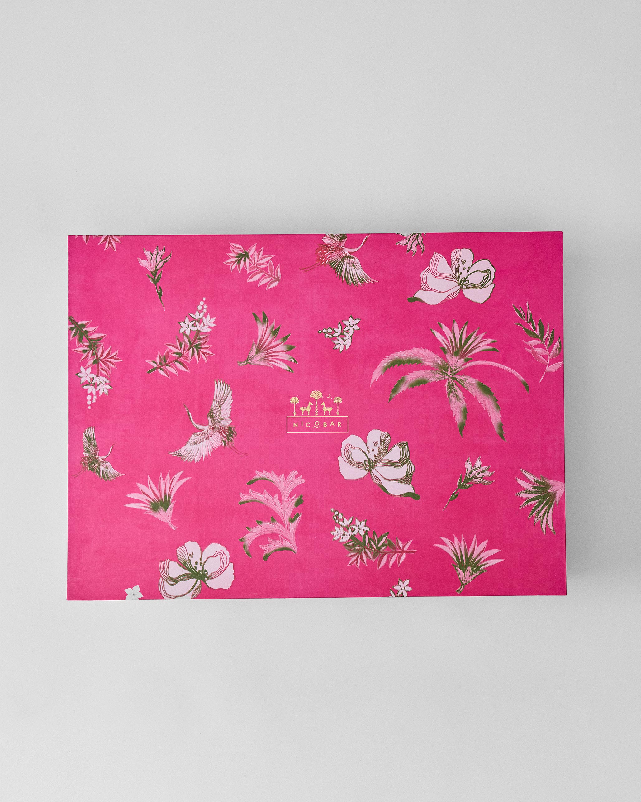 Madhu Dinner Gift Set