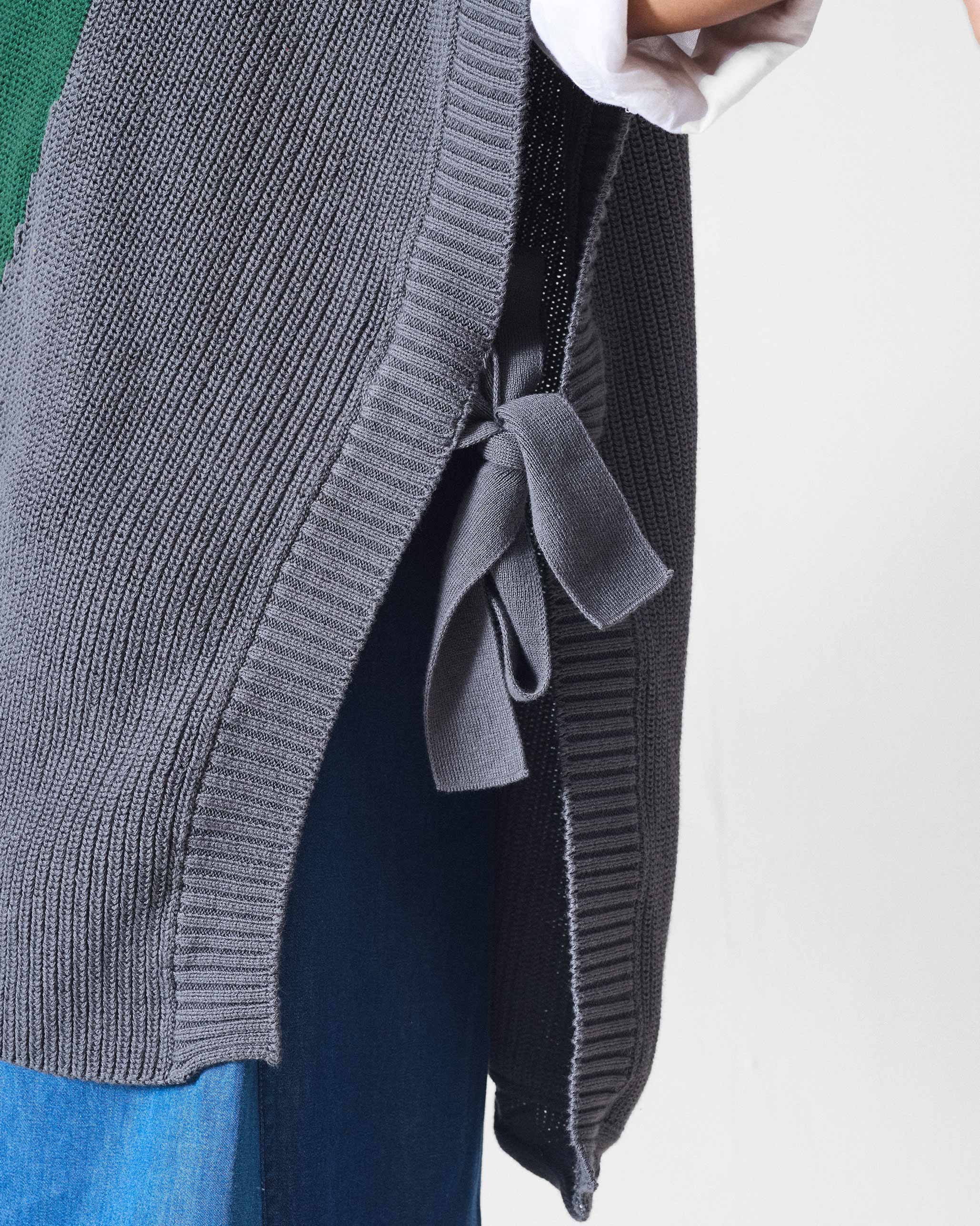 Turtle Neck Top - Charcoal