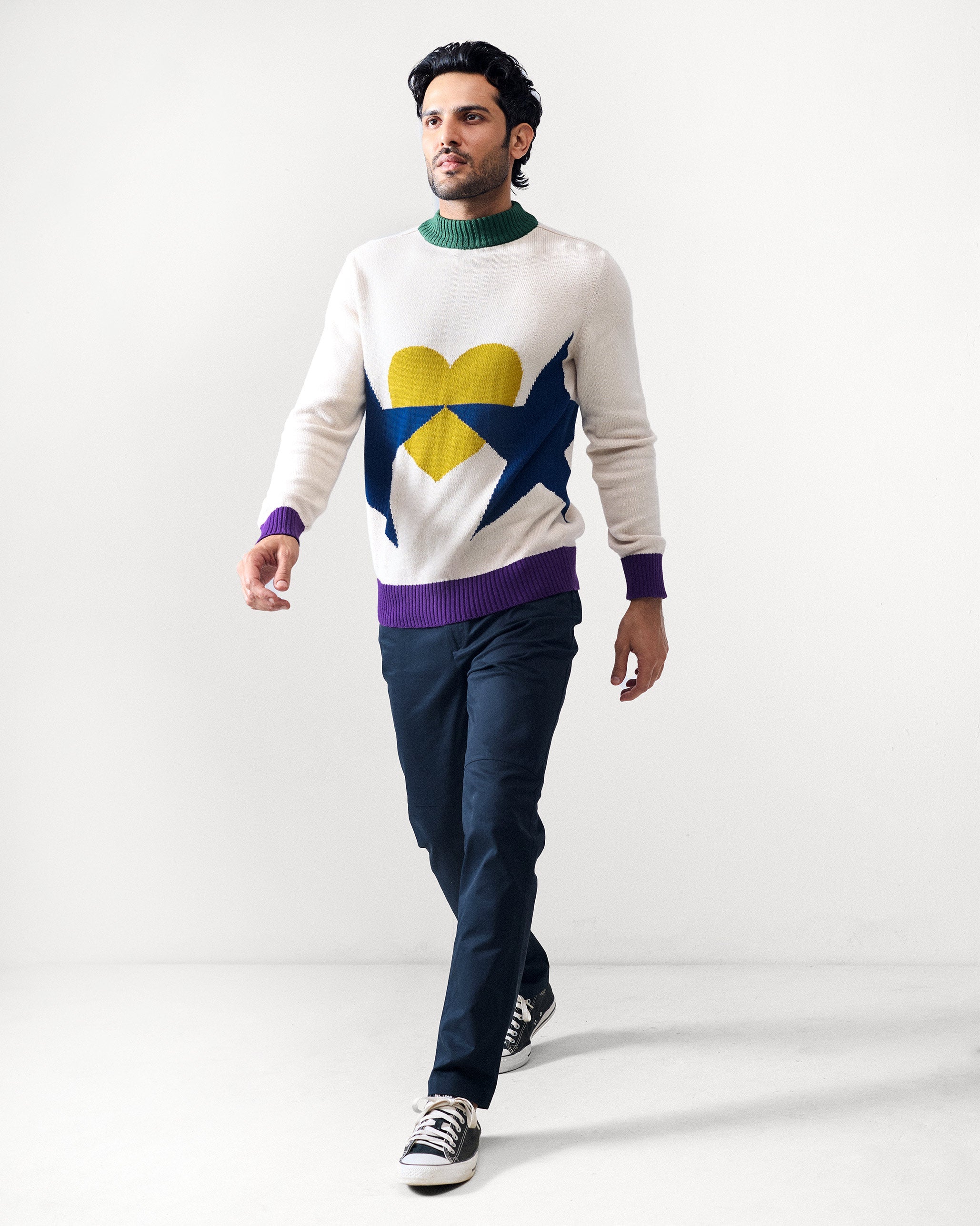 Crew Neck Sweater - Ivory & Navy