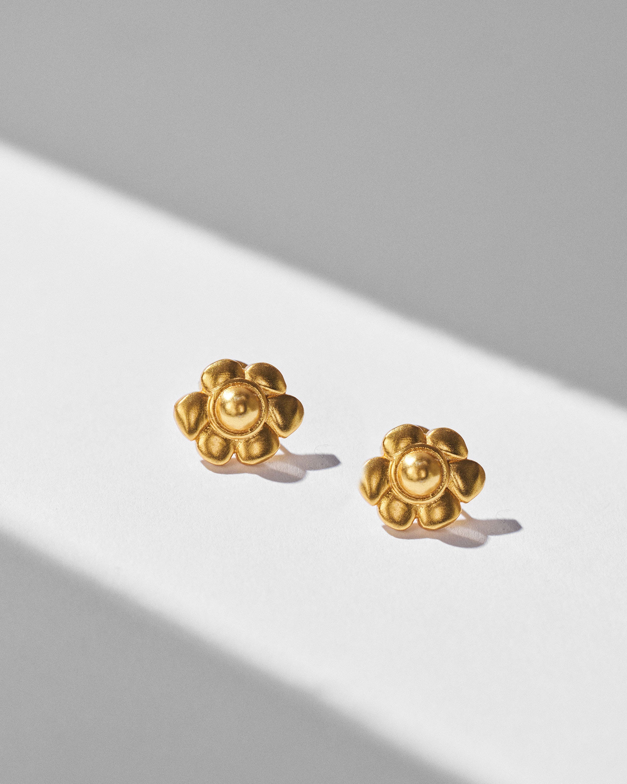 Daylily Toe Rings - Gold