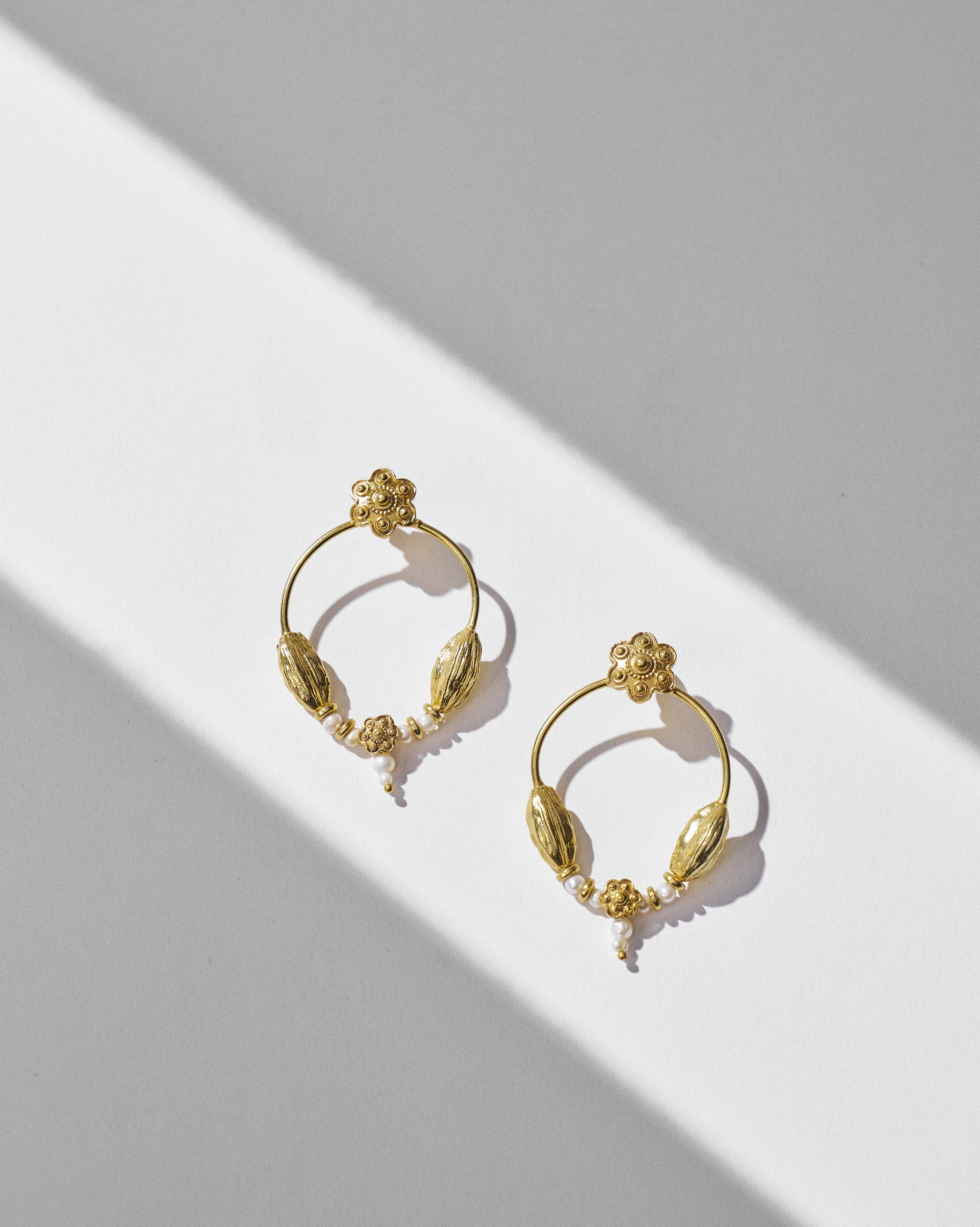 Kumud Studs - Gold