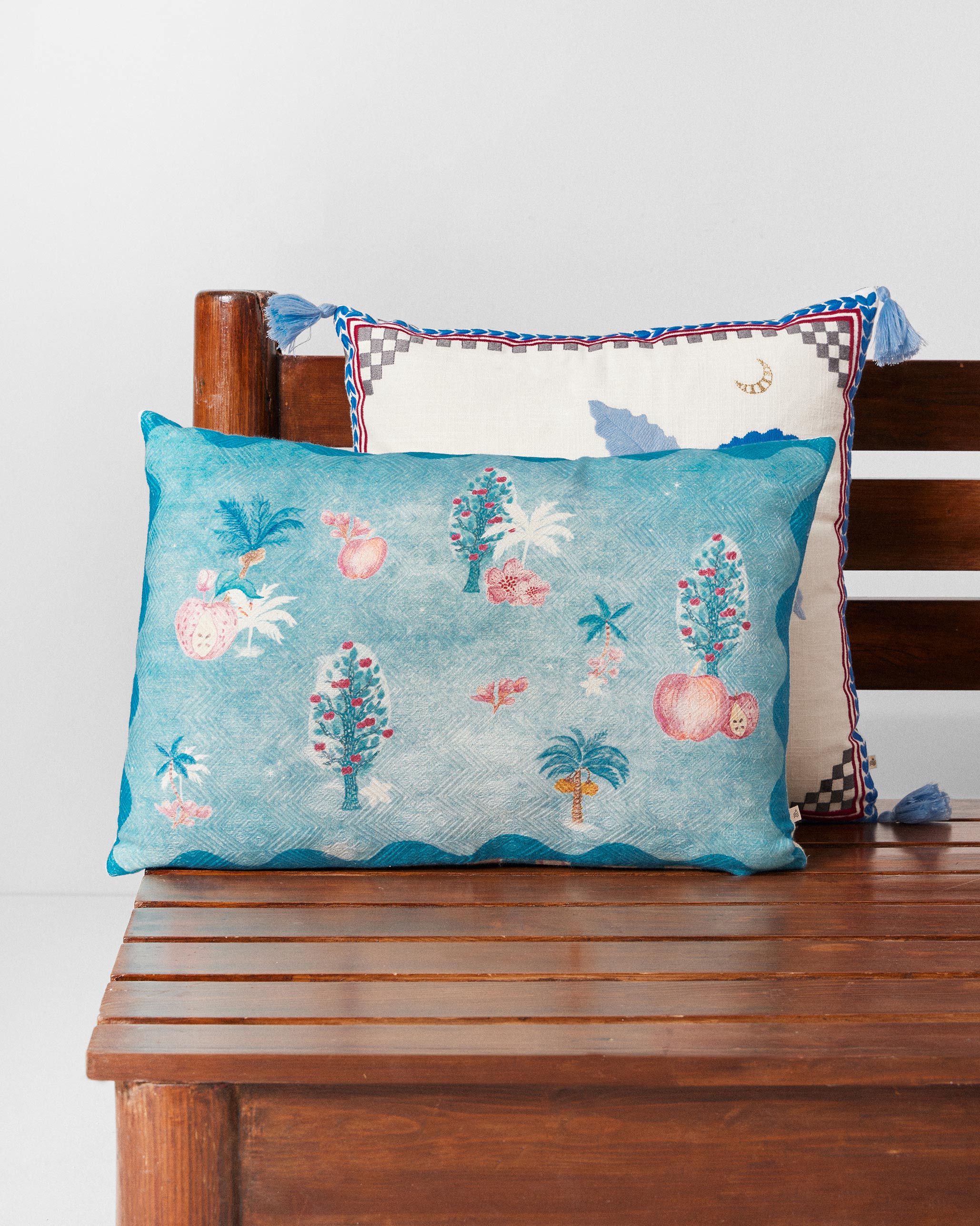 Aaranya Cushion Cover