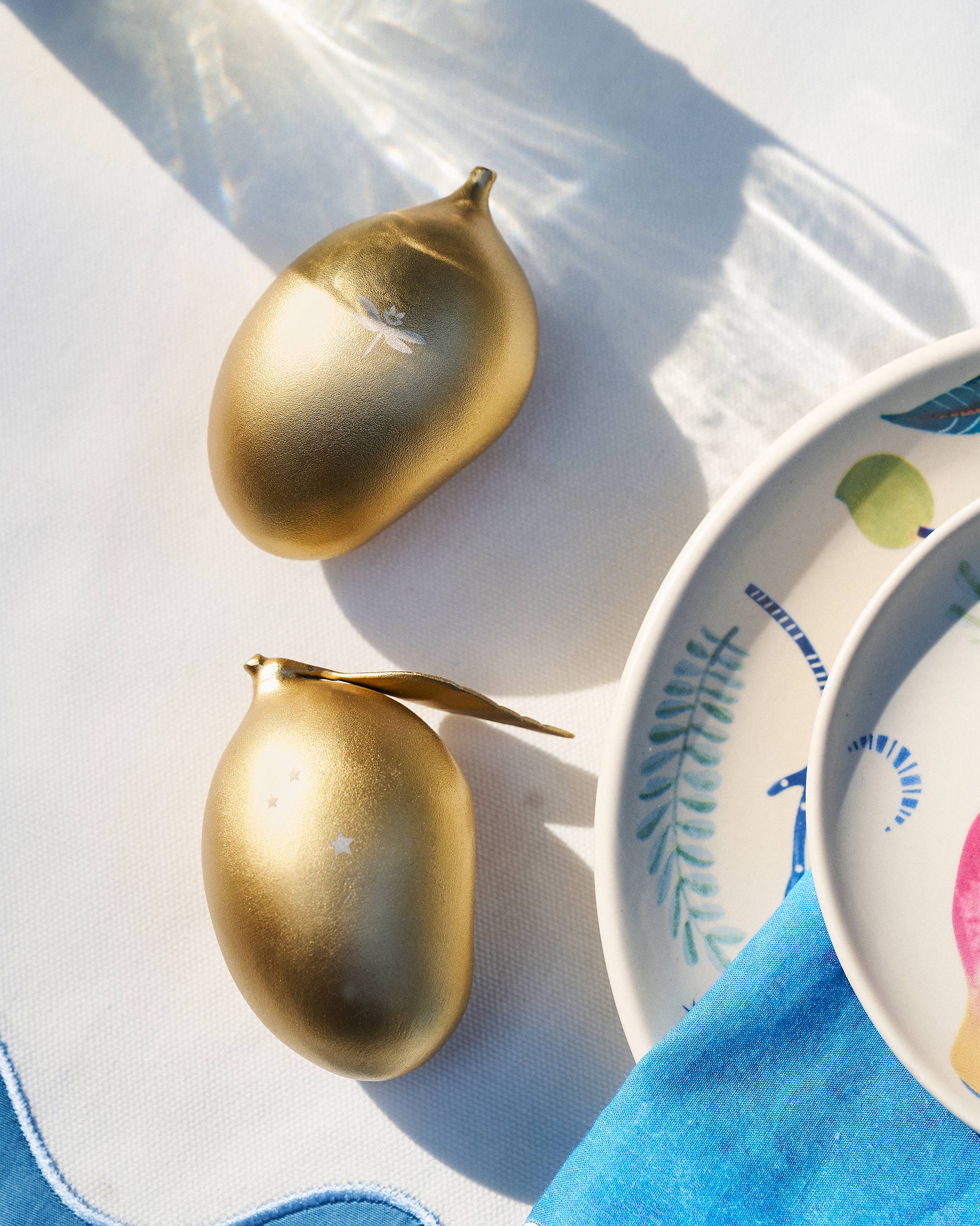 Ambi Salt & Pepper Shaker - Set of 2