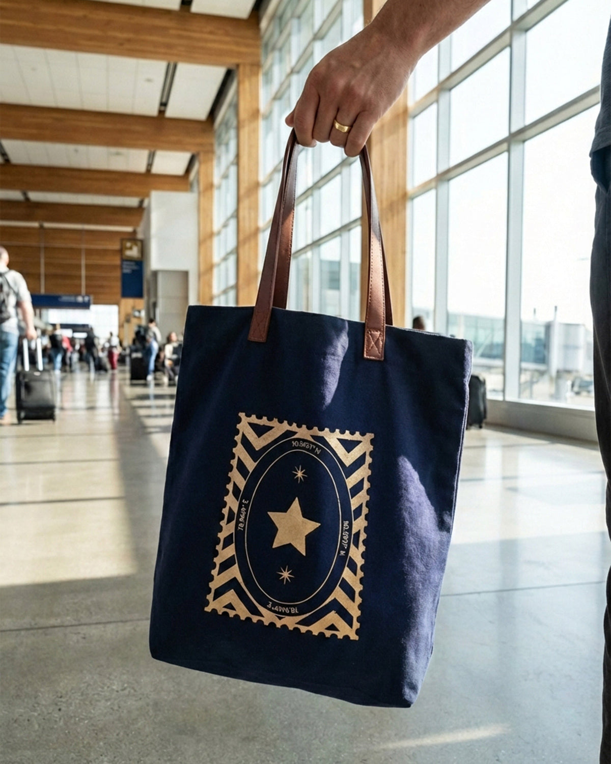 Mukayu City Tote - Navy
