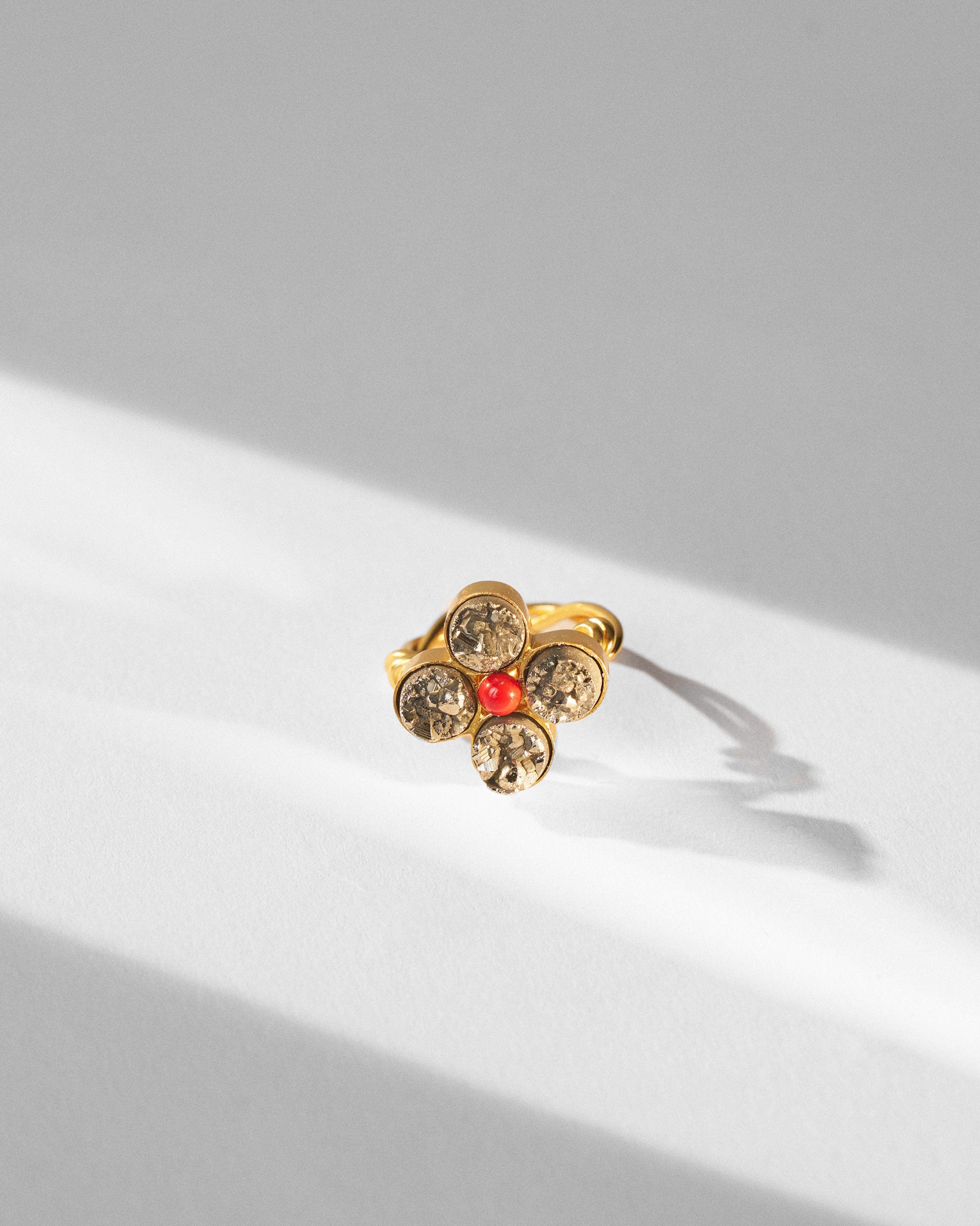 Sindhu Ring - Gold