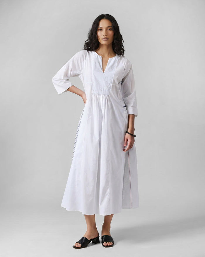 Torsa Dress - White Embroidered