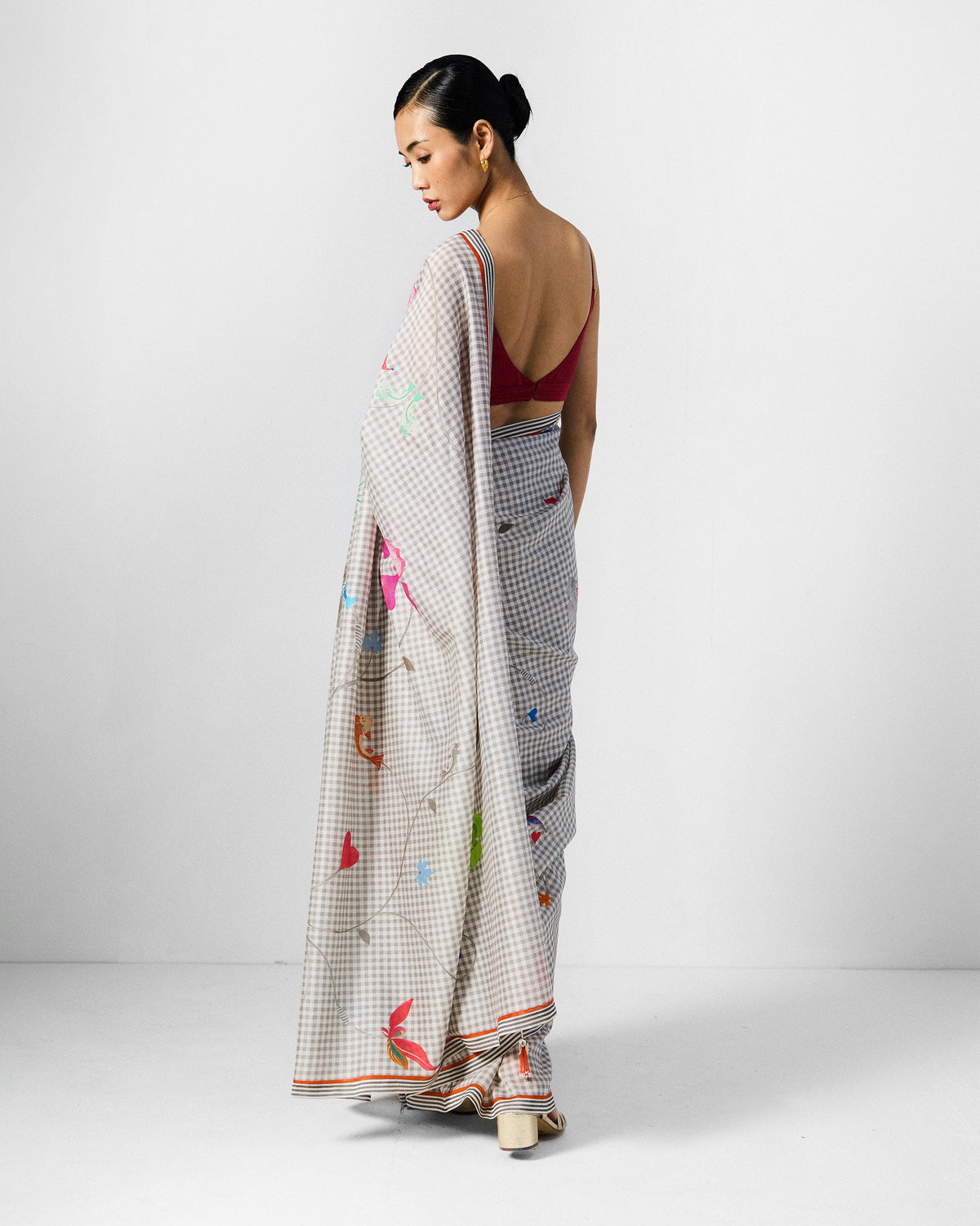 Lyla Sari & Blouse - Grey & White Printed