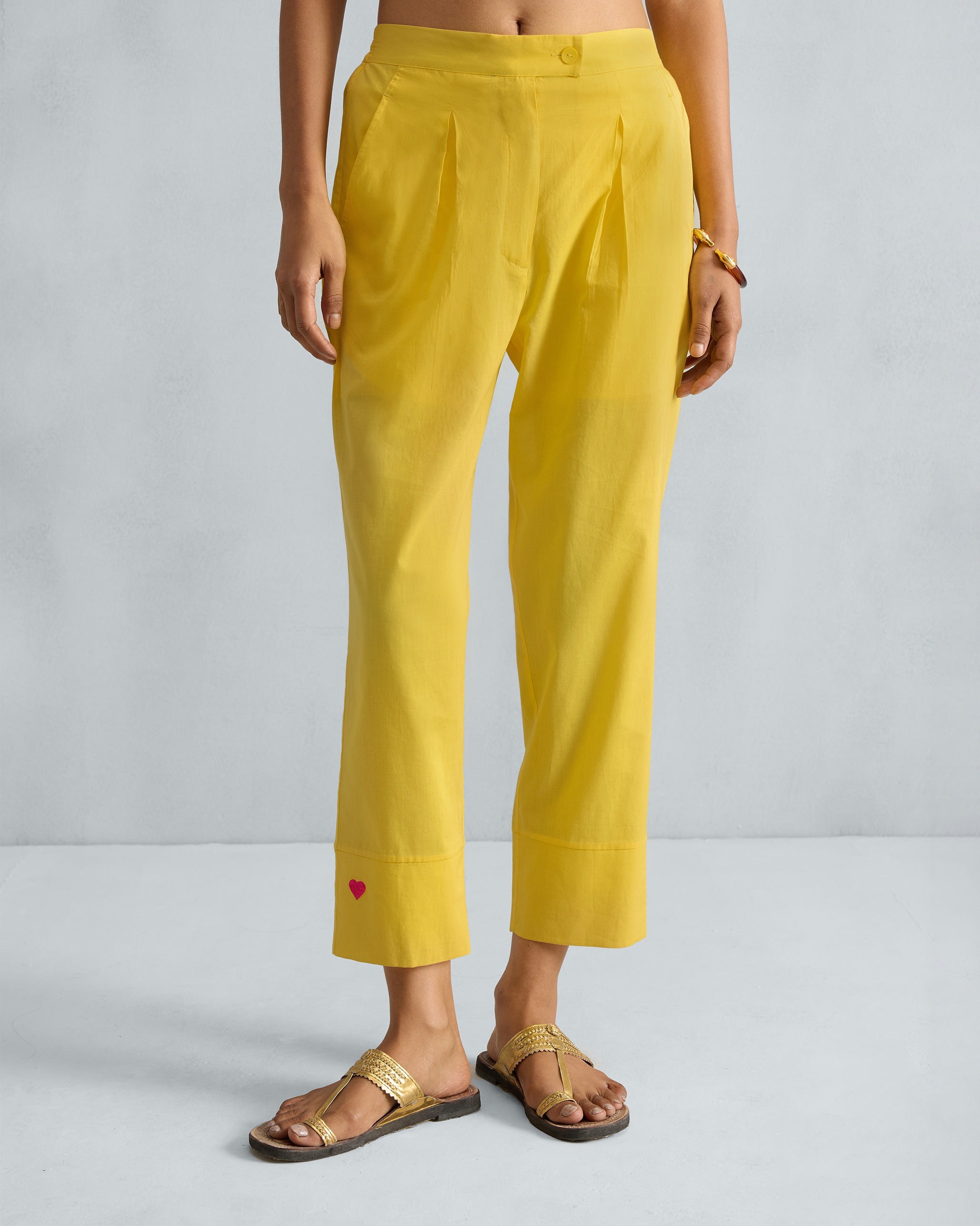 Narrow Pants - Yellow