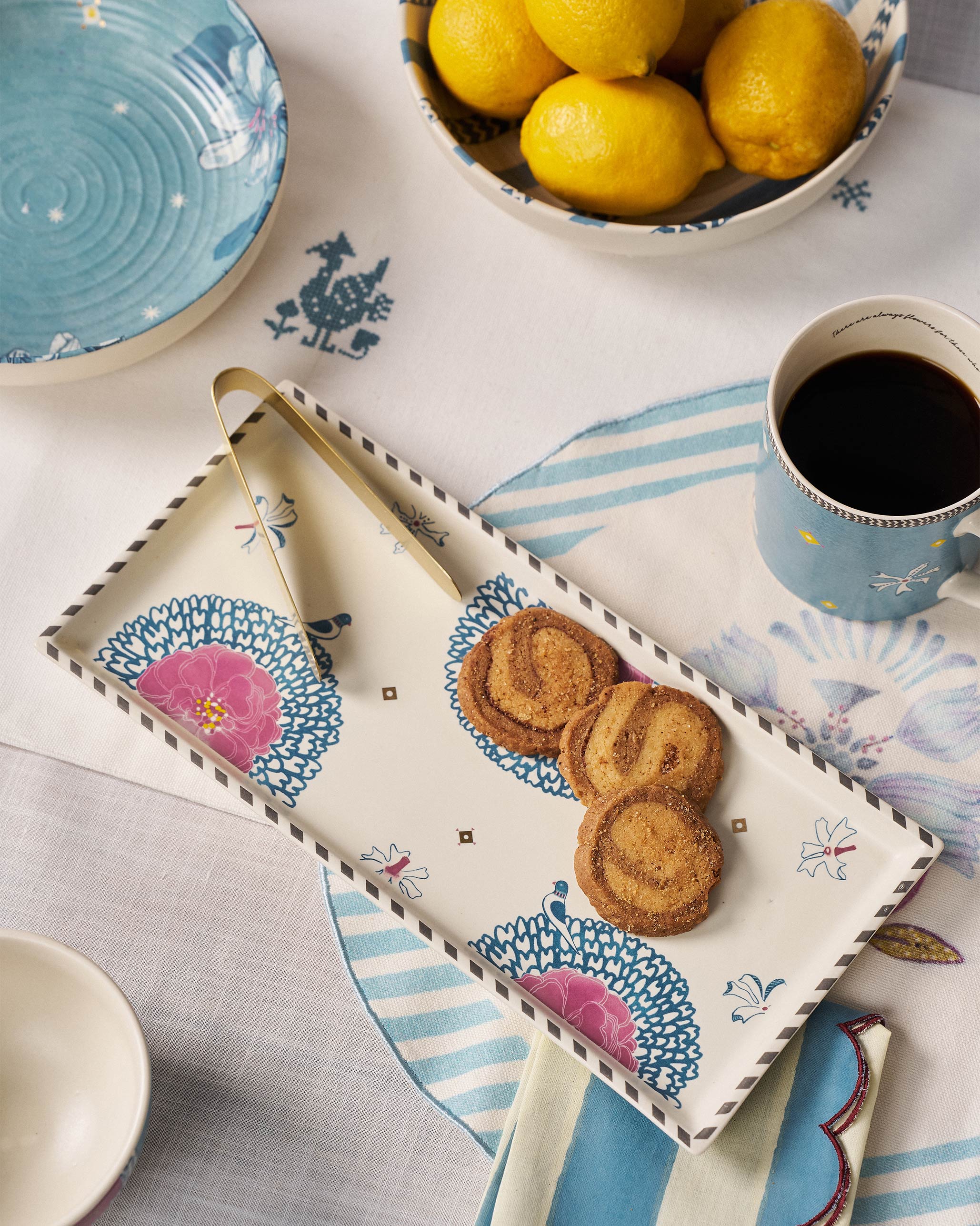 Marigold Cookie Tray With Tong