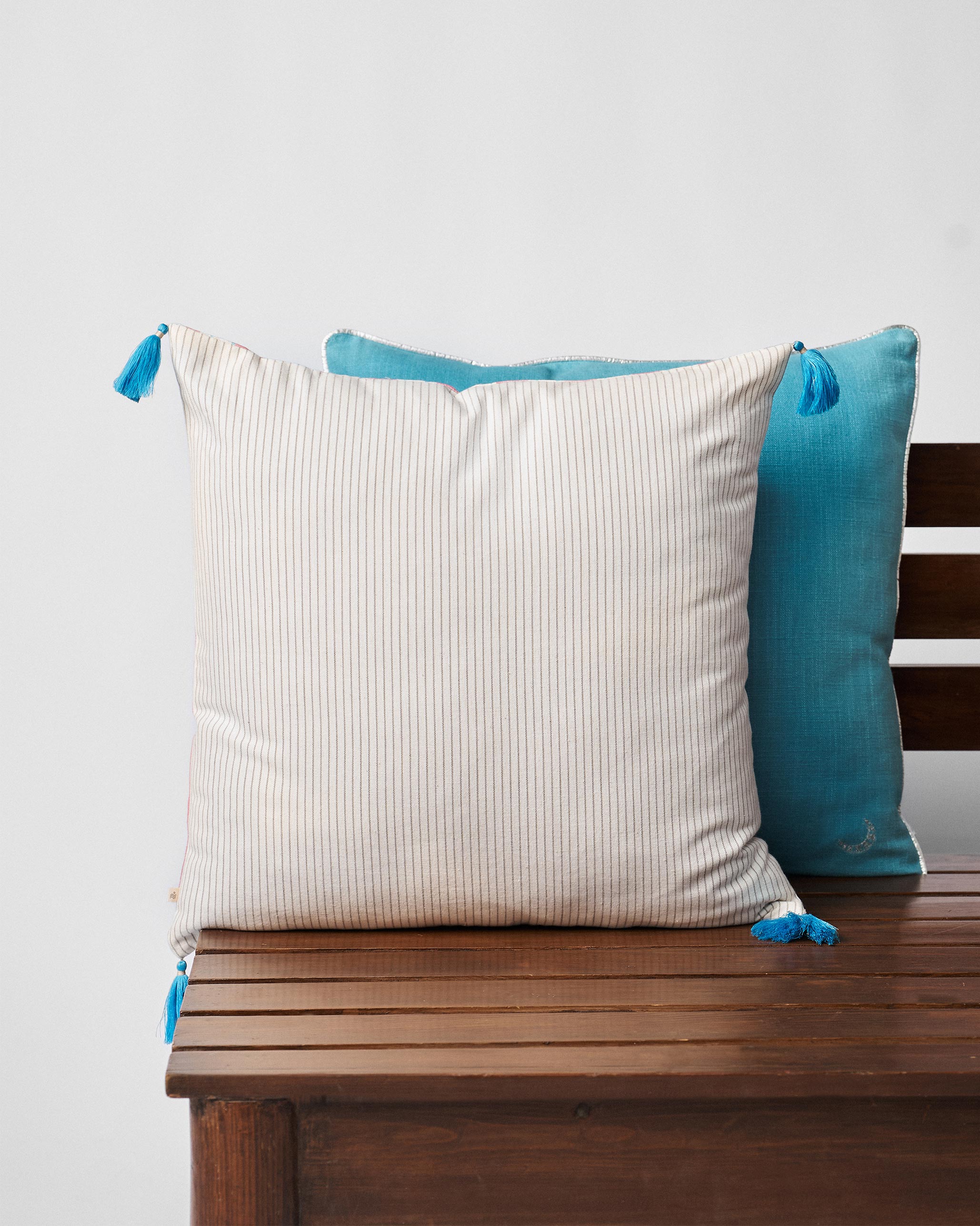 Lotus Stripes Cushion Cover