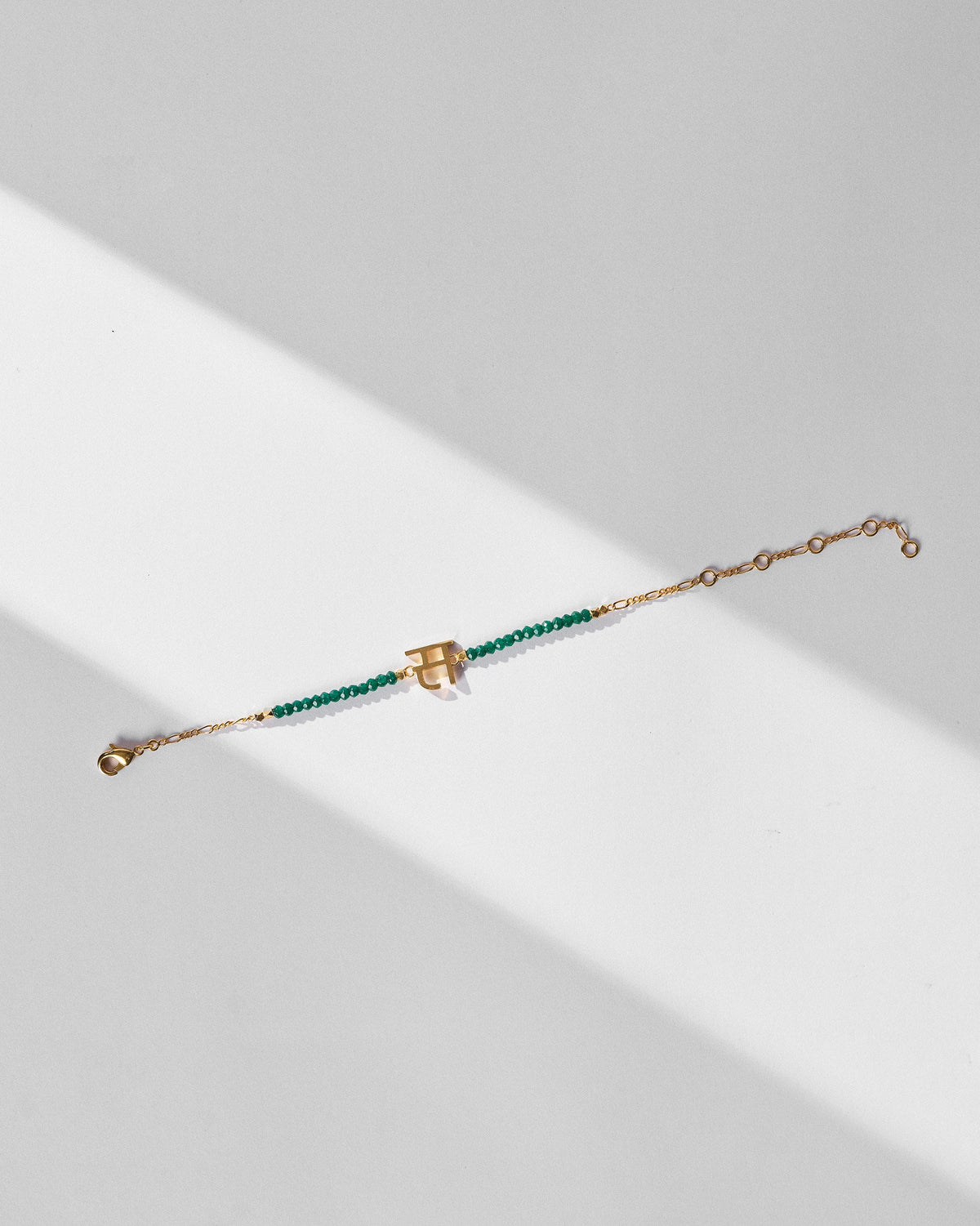 Akshar Bracelet (S) - Gold