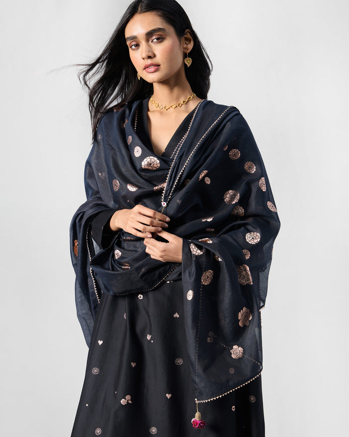 look1_Festive Gatherings