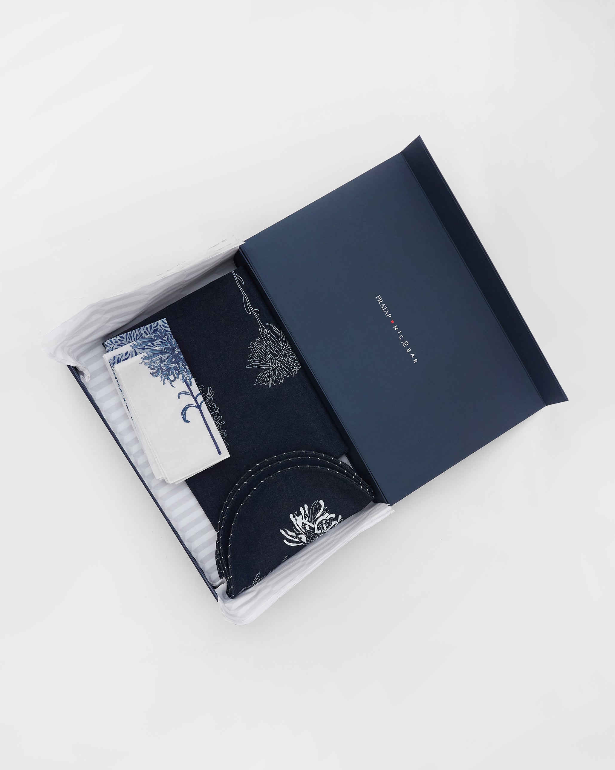 Chandramallika Table Gift Set
