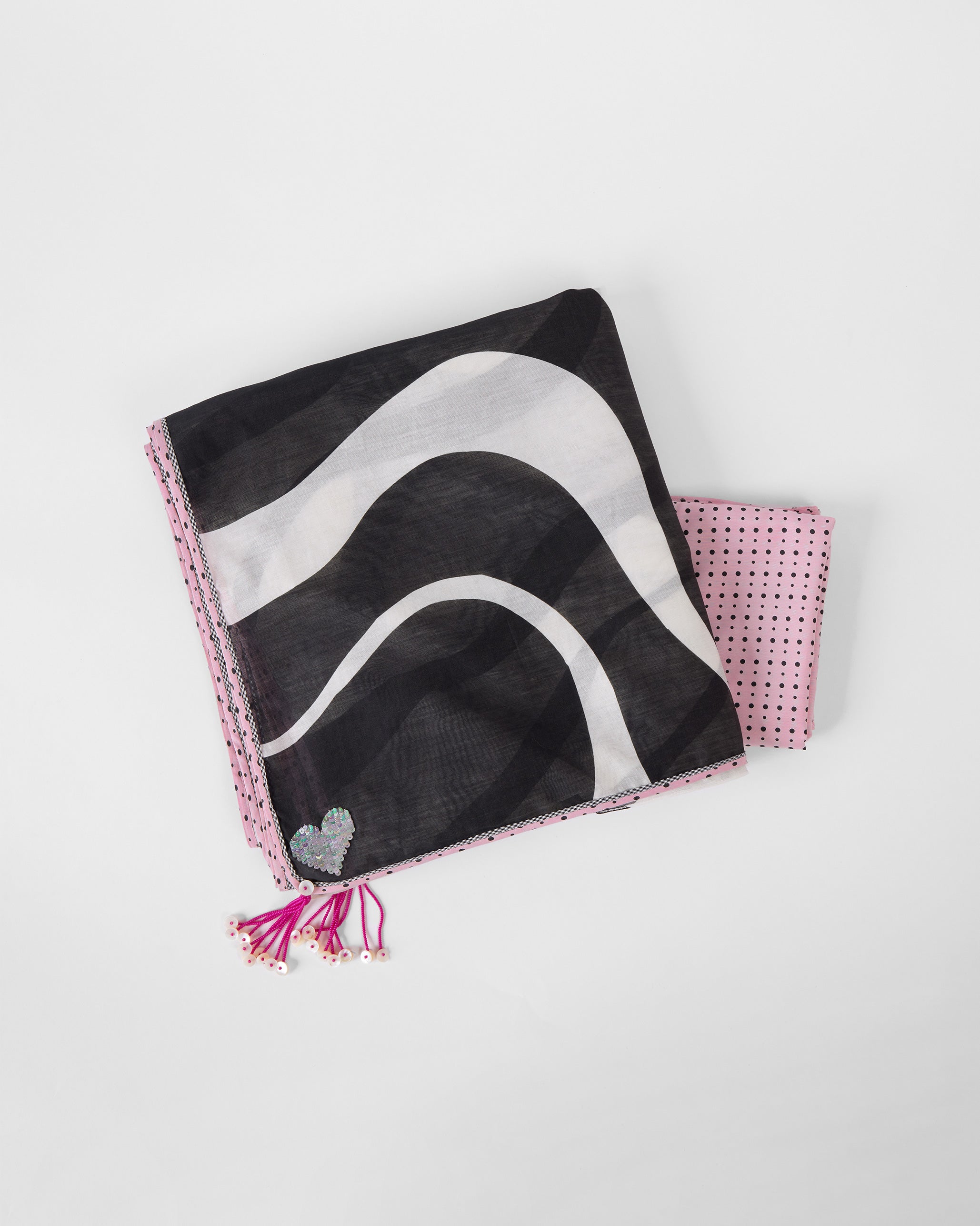 Ella Sari & Blouse- White & Black Printed