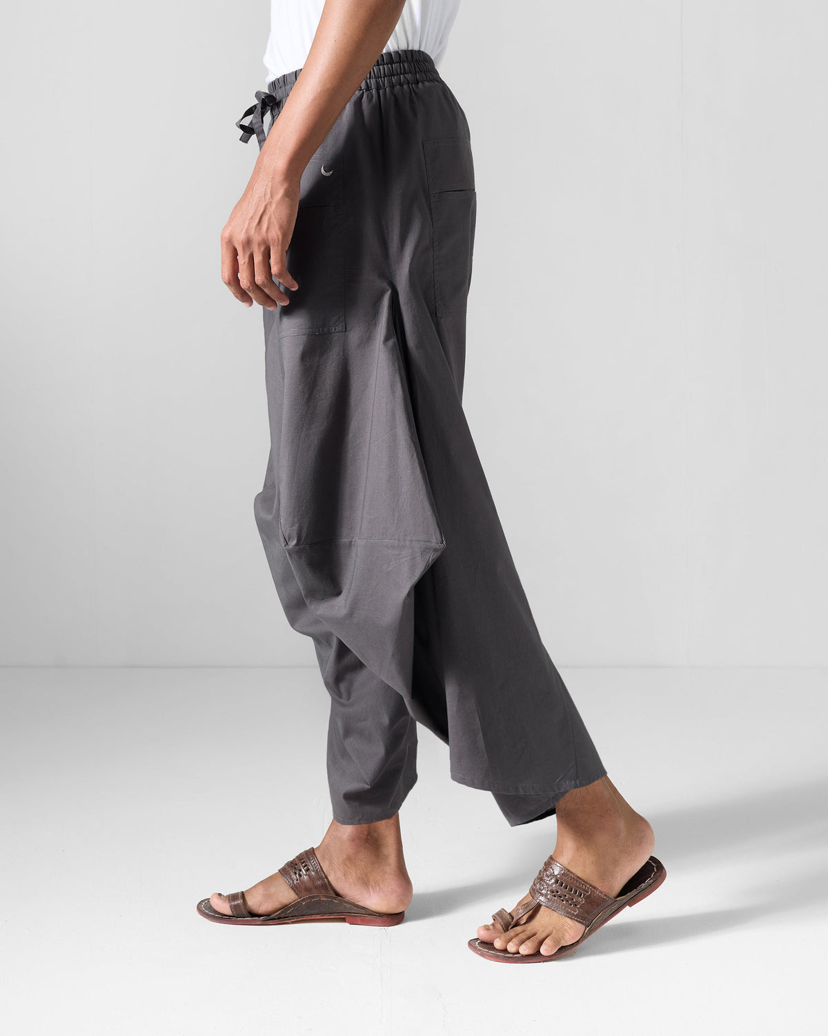 Tahir Pants - Charcoal