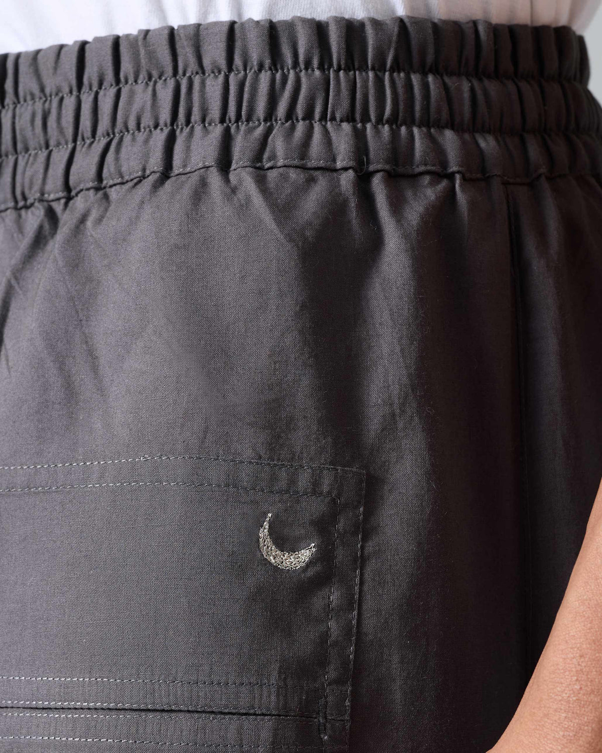 Tahir Pants - Charcoal