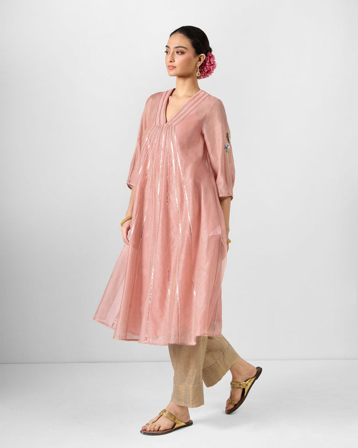 look2_Festive Gatherings