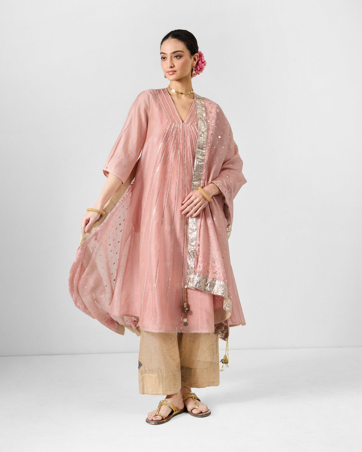 look1_Festive Gatherings