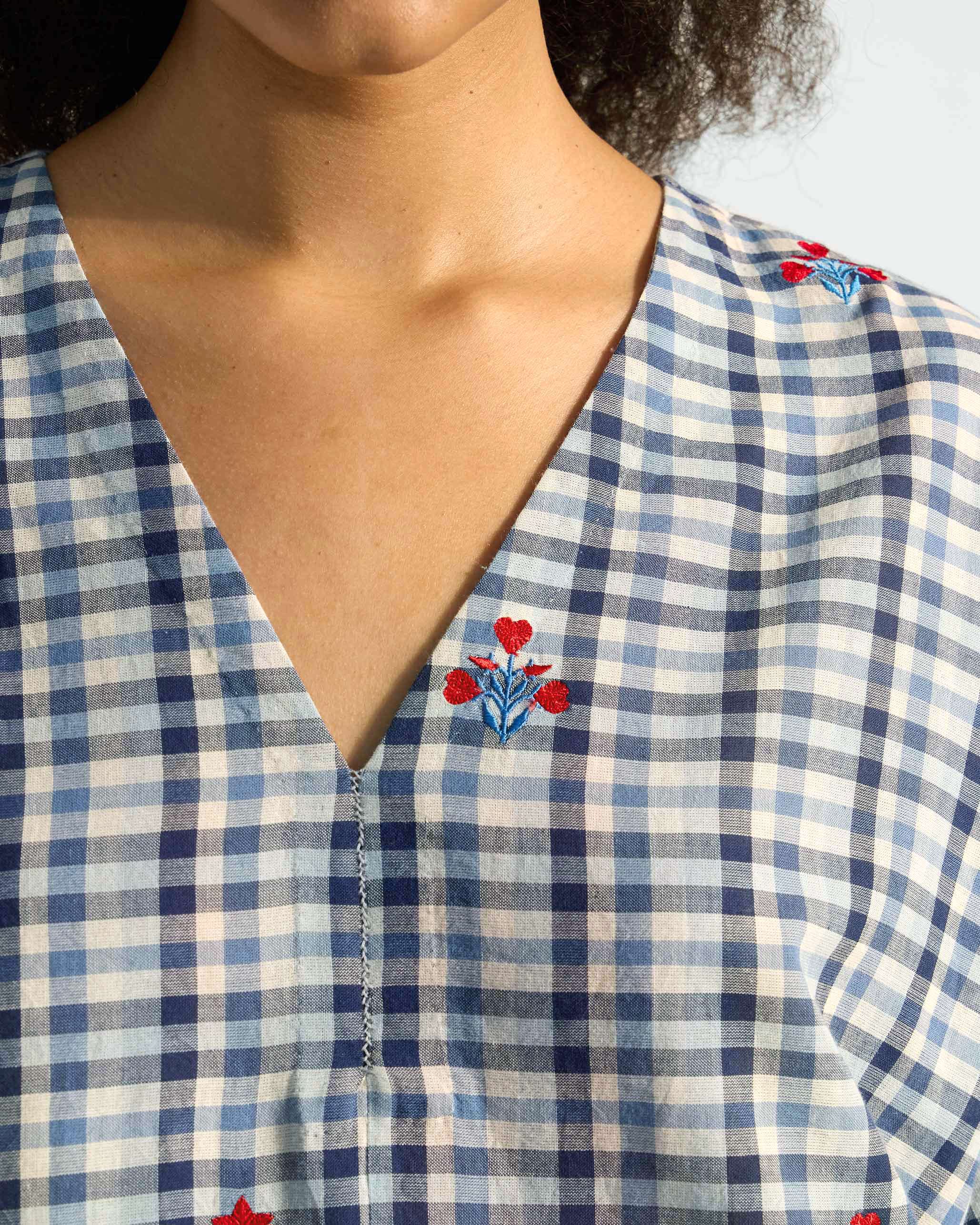 Aava Kurta - Blue & White Checks Embroidered