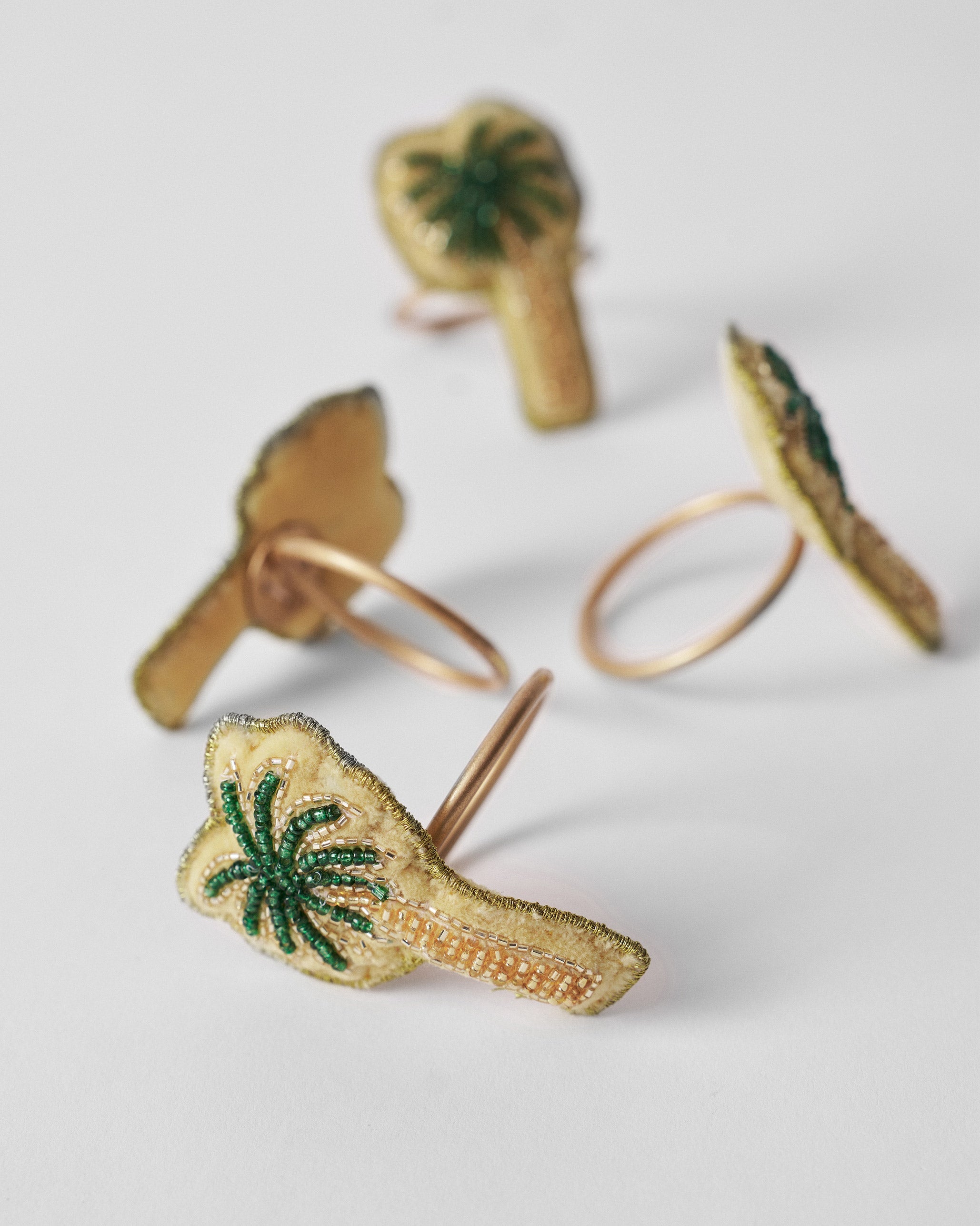 Palm Napkin Ring - Set of 4