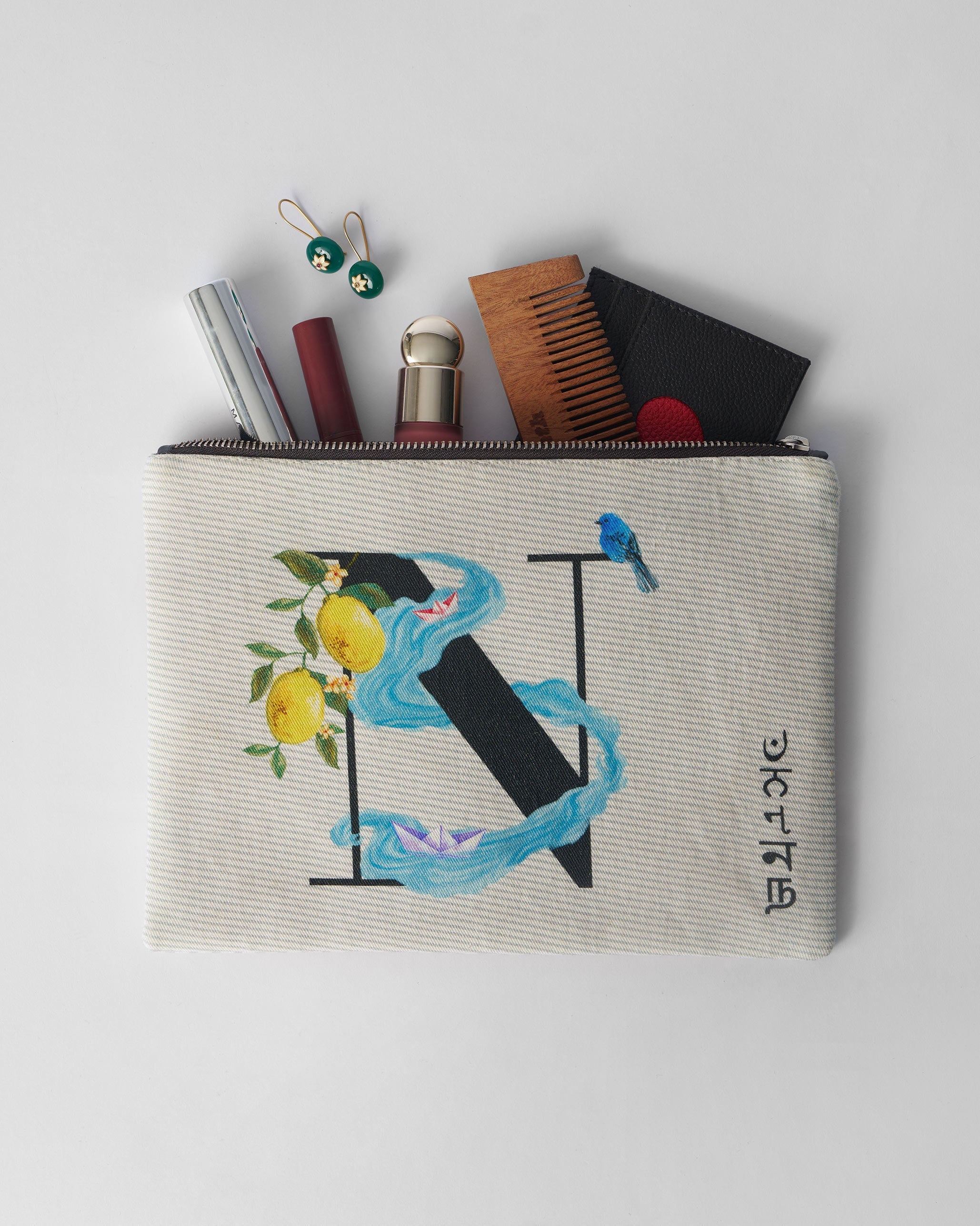 Nilambari Pouch - Ivory
