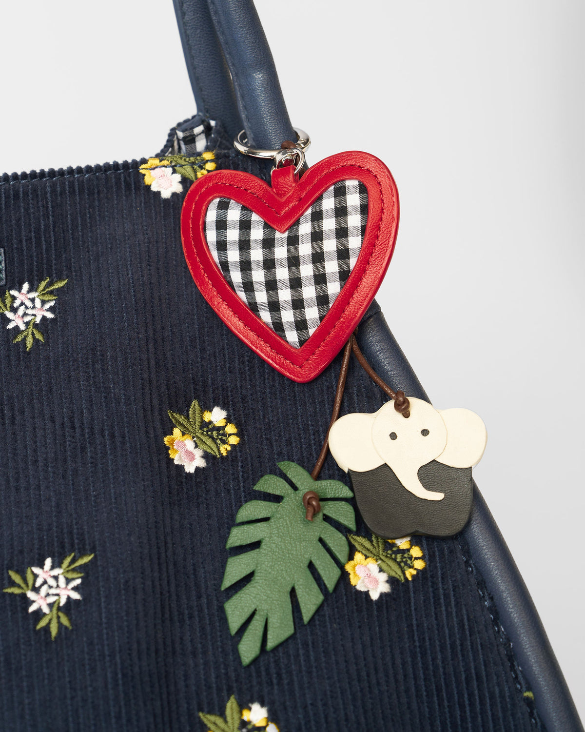 Ele Heart Charm - Multicolor