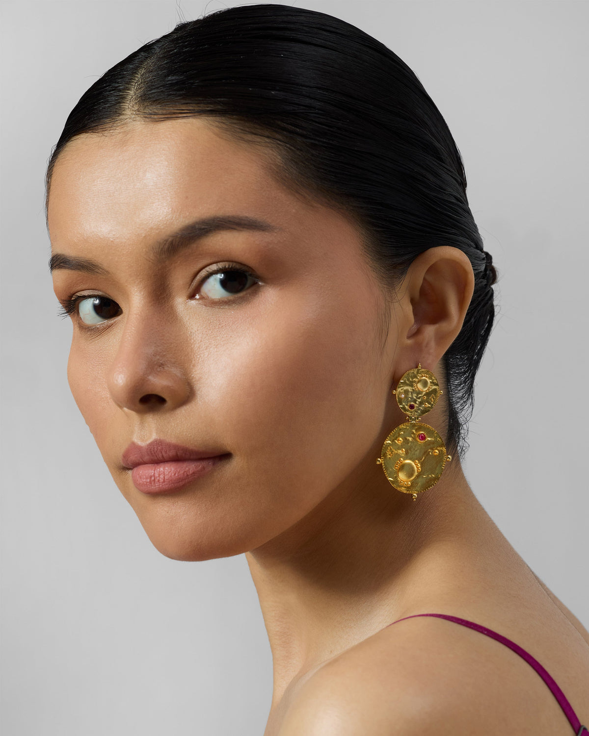 Rishi Earrings - Gold