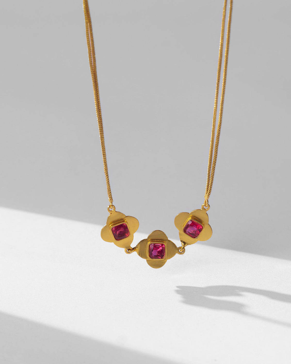 Ahiliya Choker - Gold