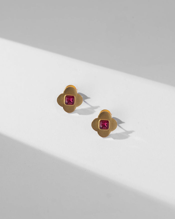 Ahiliya Studs - Gold