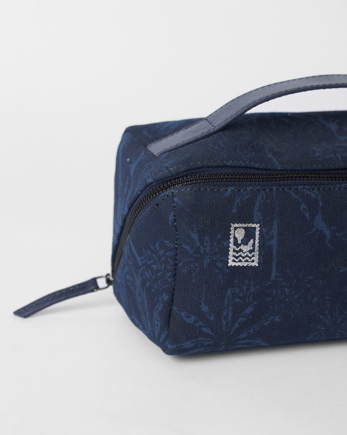 Palm Dopp Kit - Navy