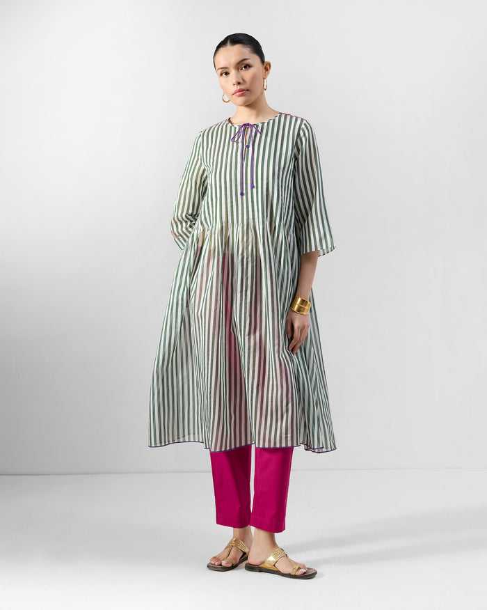 look1_Festive Gatherings