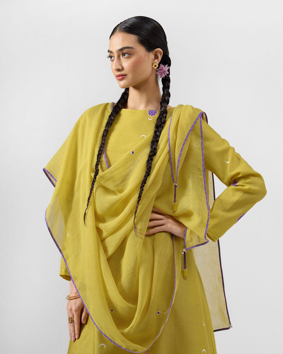 look1_Festive Gatherings