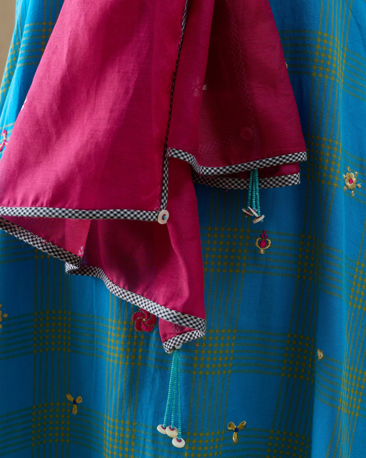 Jashn Scarf - Berry & Silver